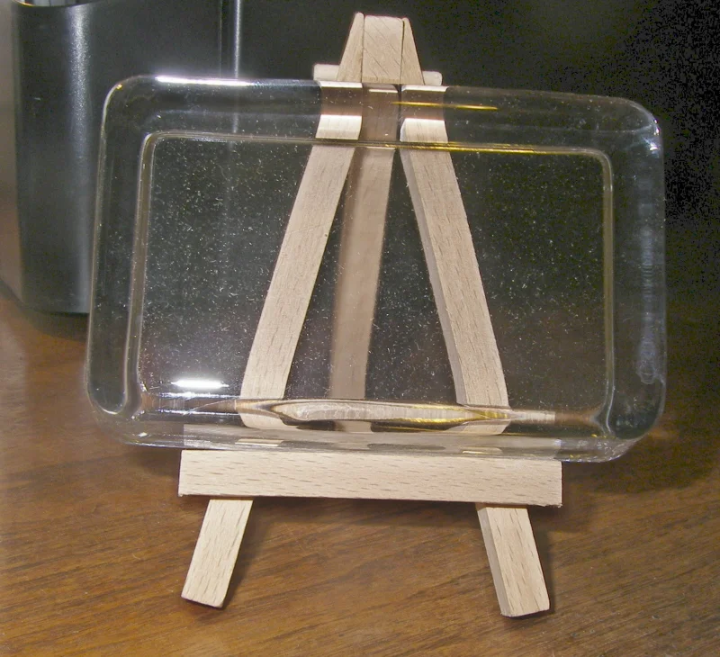 EASEL CLEAR RECT.jpg