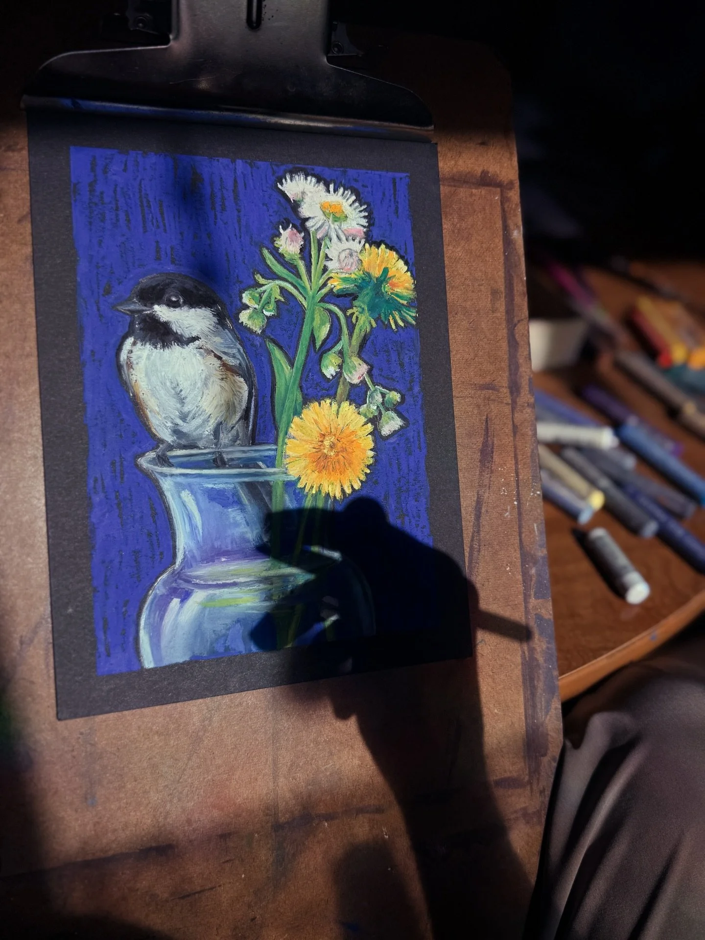 I find myself between light and shadows. 🌻

&ldquo;Hope Deferred&rdquo; series # 4
Oil Pastel on black paper 

#birdart #hopedeffered #chattanoogaartist #griefwork