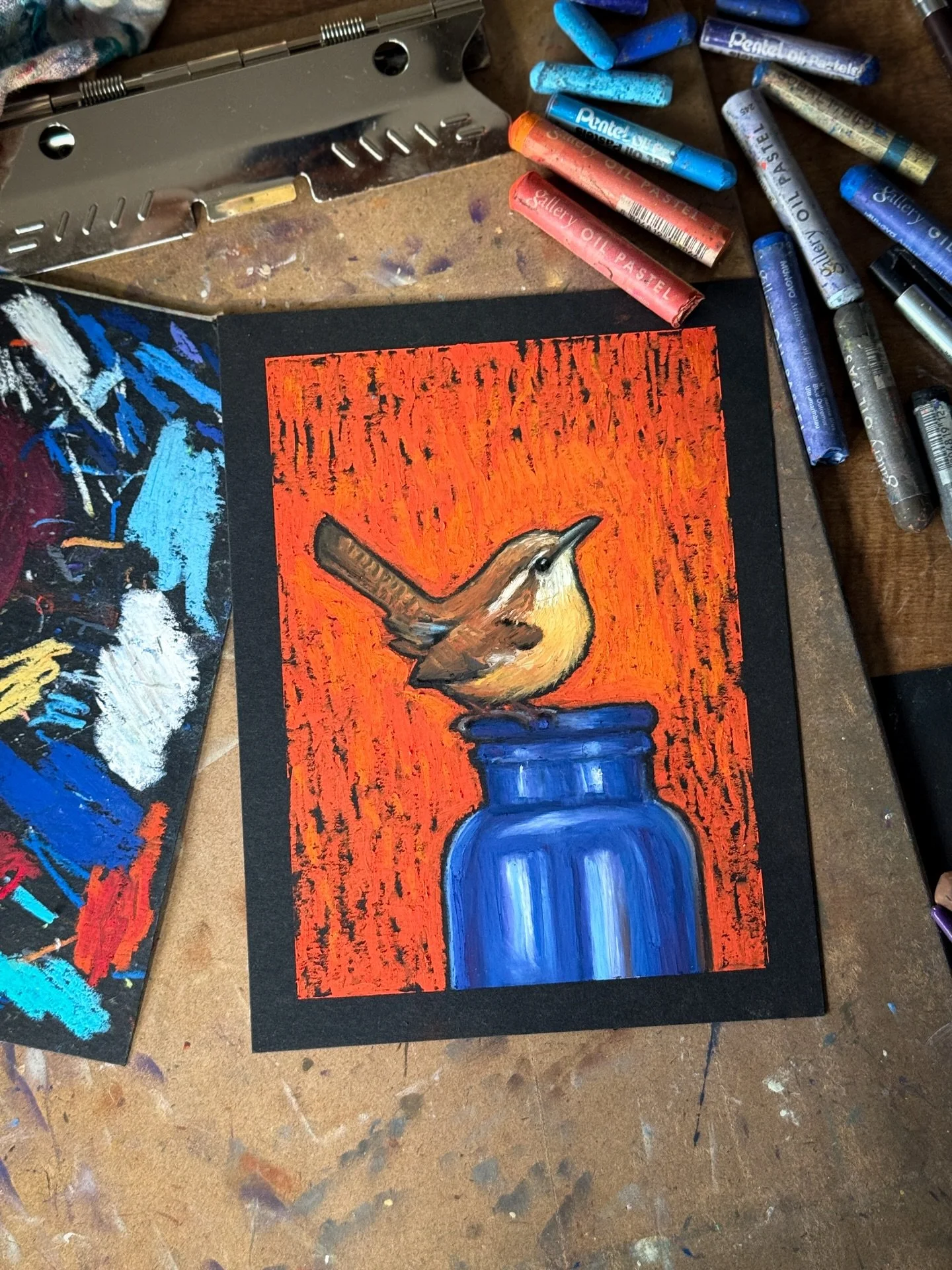 My insides are fire and ice. 

&ldquo;I found I could say things with color and shapes that I couldn&rsquo;t say any other way... things I had no words for.&rdquo;

Georgia O&rsquo;Keeffe

#birdart #artoftheday #oilpastels #wrenpainting