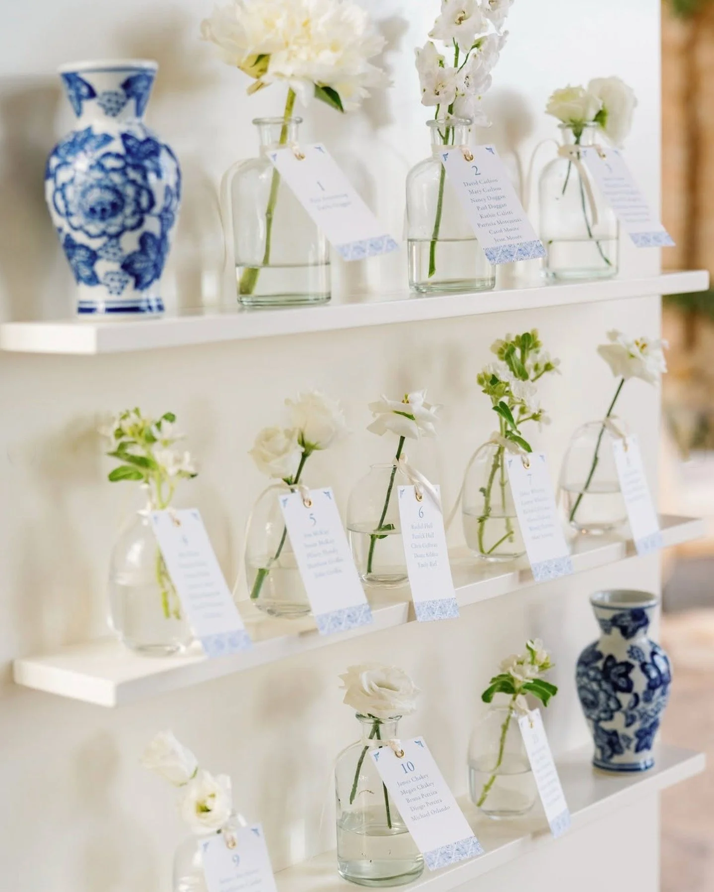 Framed by Portugal’s breathtaking coastline, this celebration was a seamless fusion of love, heritage, and contemporary sophistication.
//
Wedding planner @about_events_portugal
Decor & Styling: @marciafernandes.co 
Photography: @pastuhva