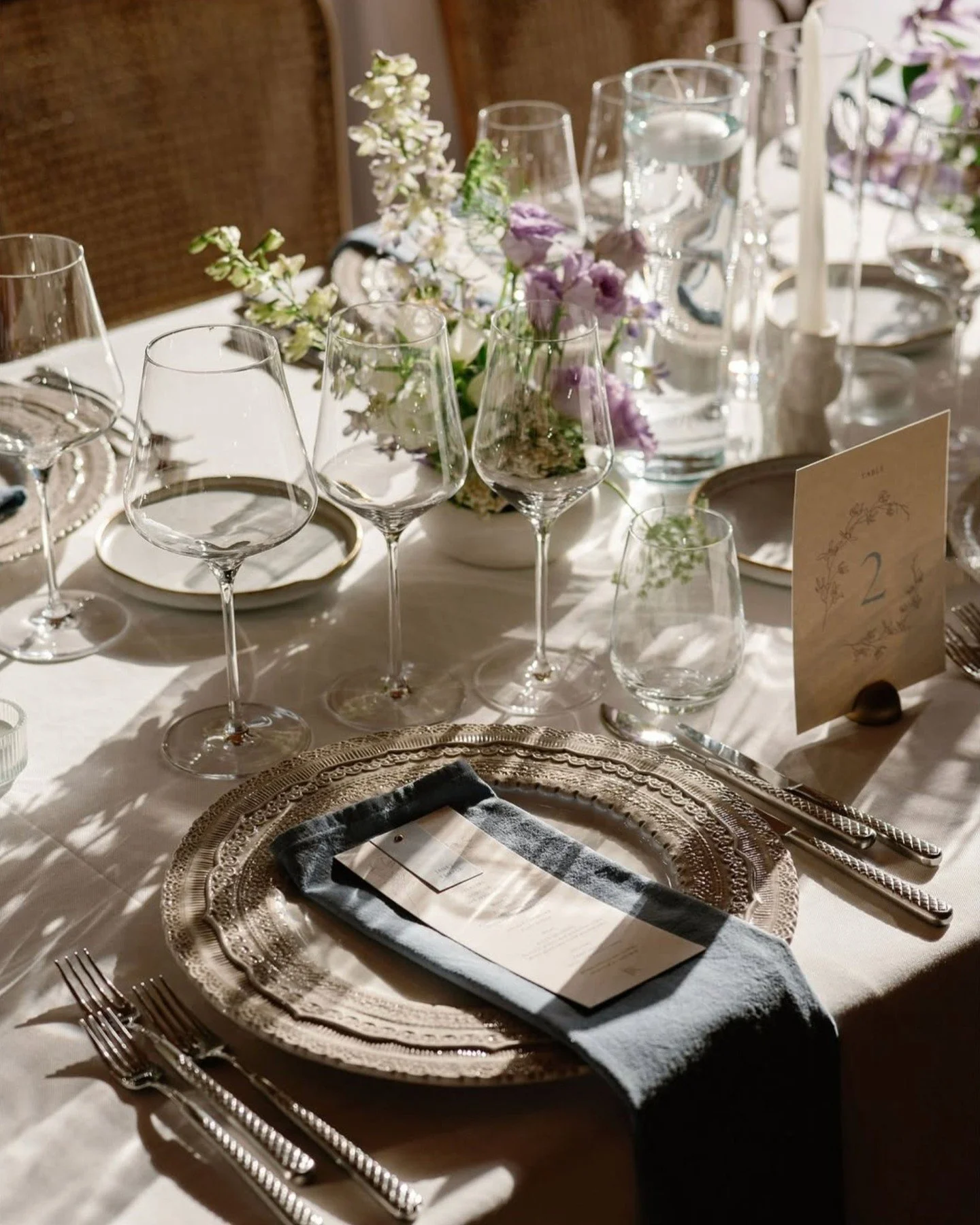 J&amp;R&rsquo;s intimate wedding day, framed by the stunning scenery of the Douro Valley!

//

WP: @about_events_portugal 
Photography: @pastuhvadim 
Styling: @marciafernandes.co 
Venue: @quinta_sao_jose_do_barrilario