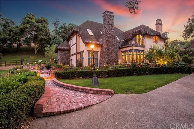 robles house.jpg