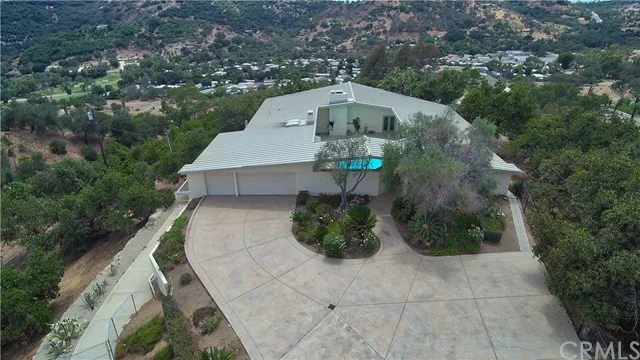 fallbrook.jpg