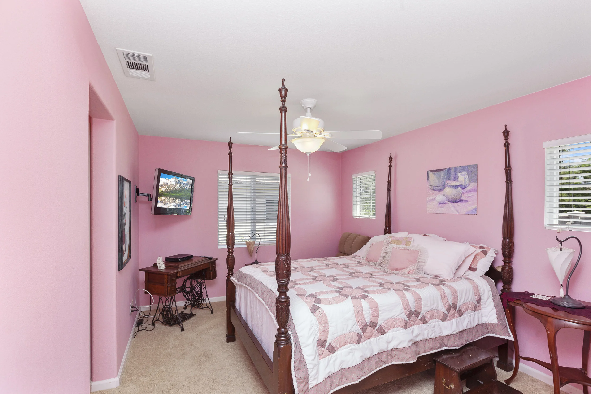 025_Bedroom .jpg