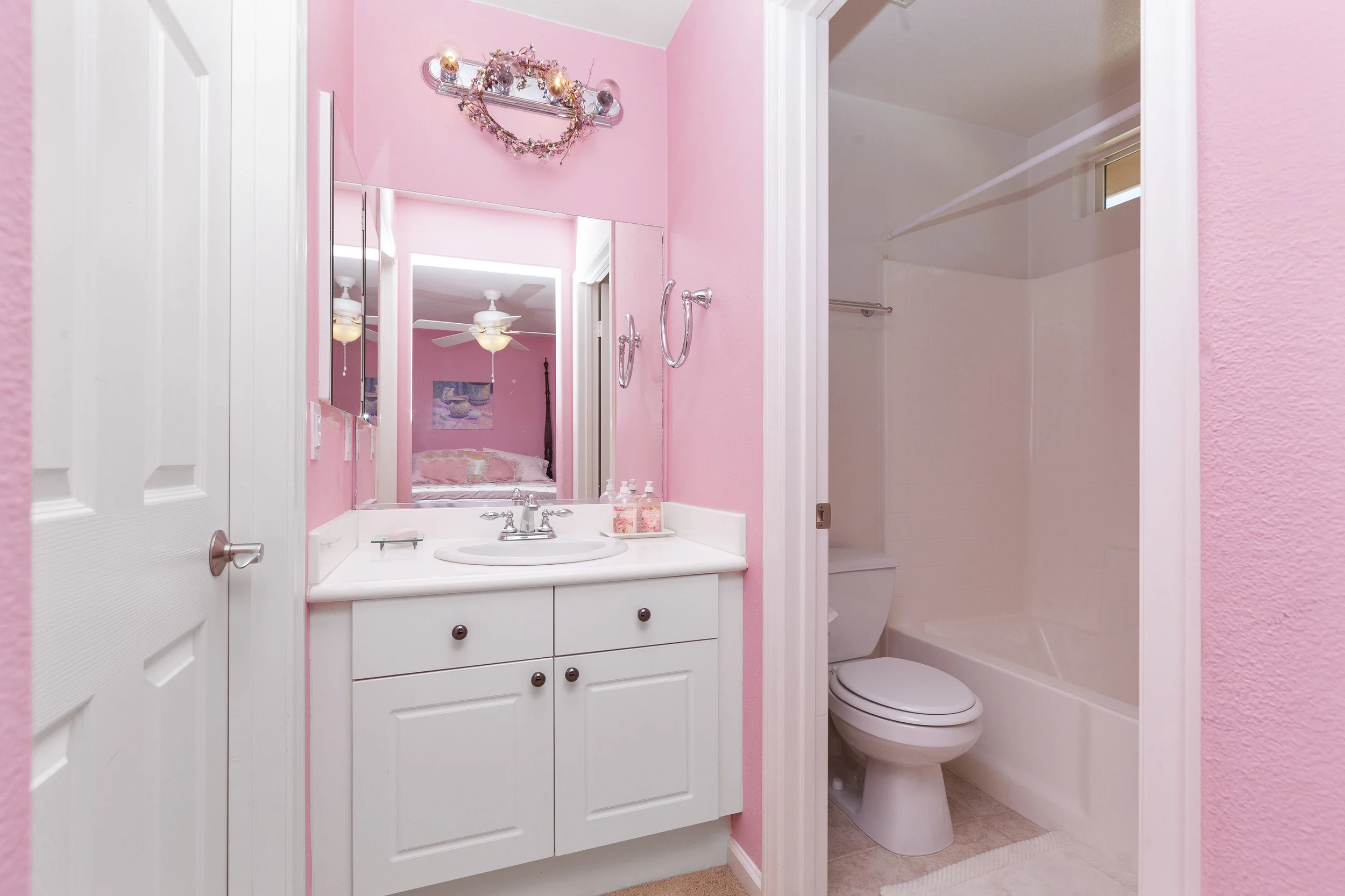 026_Bathroom .jpg