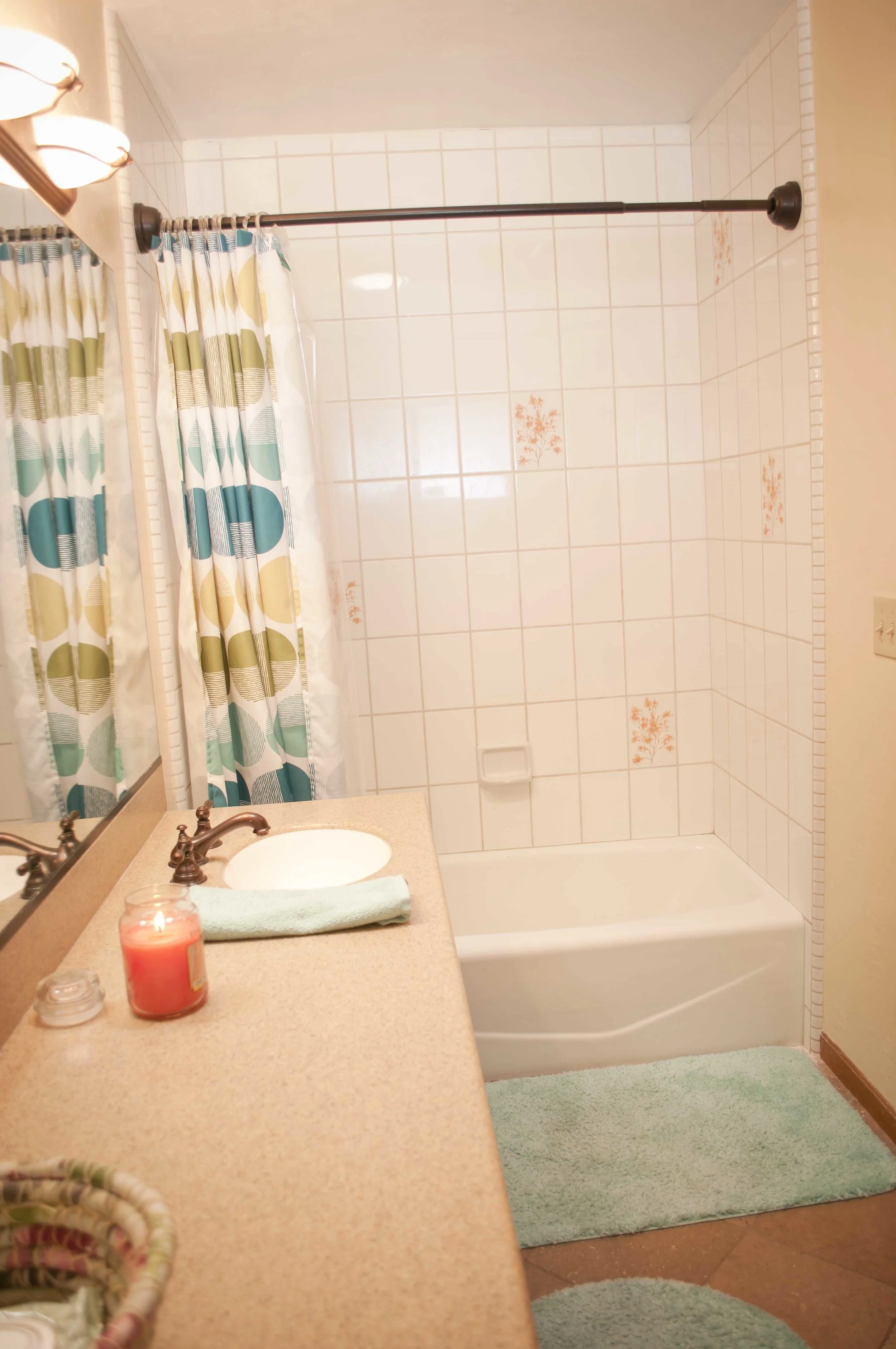 bathroom 3.jpg