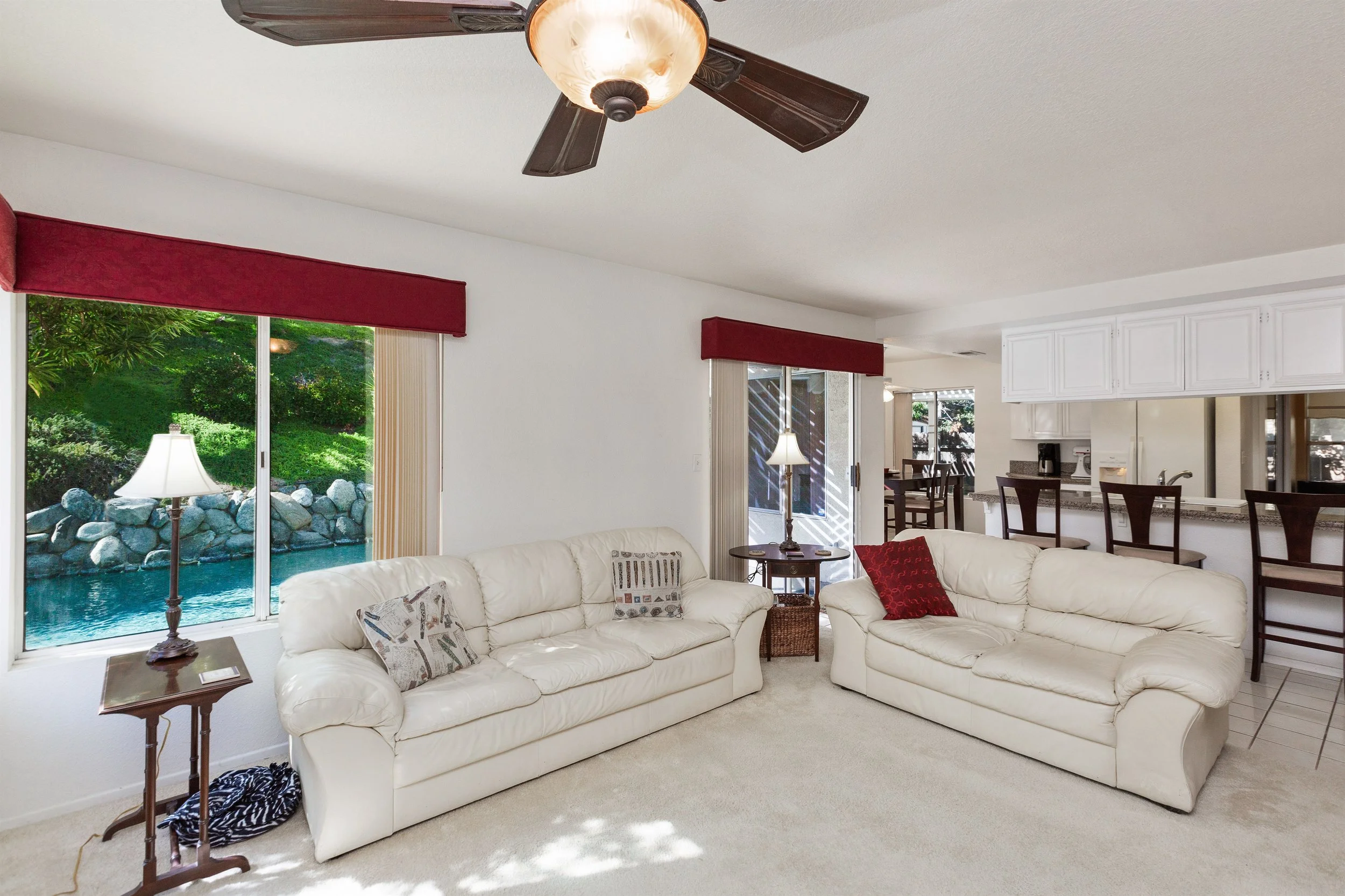 015_Family Room .jpg