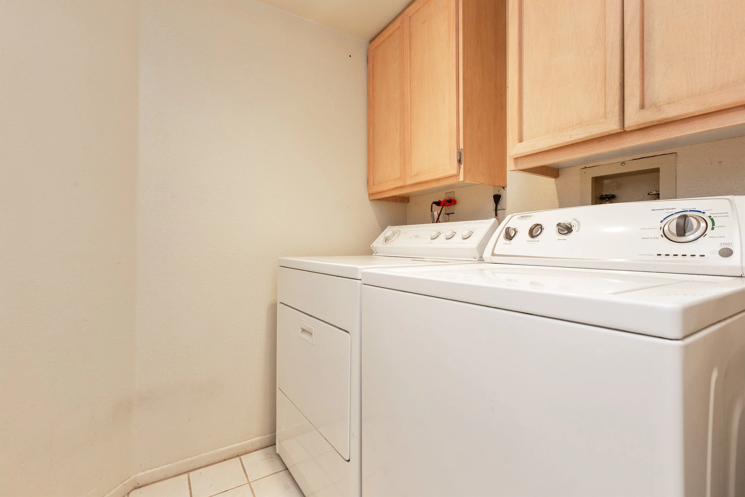 023_Laundry .jpg