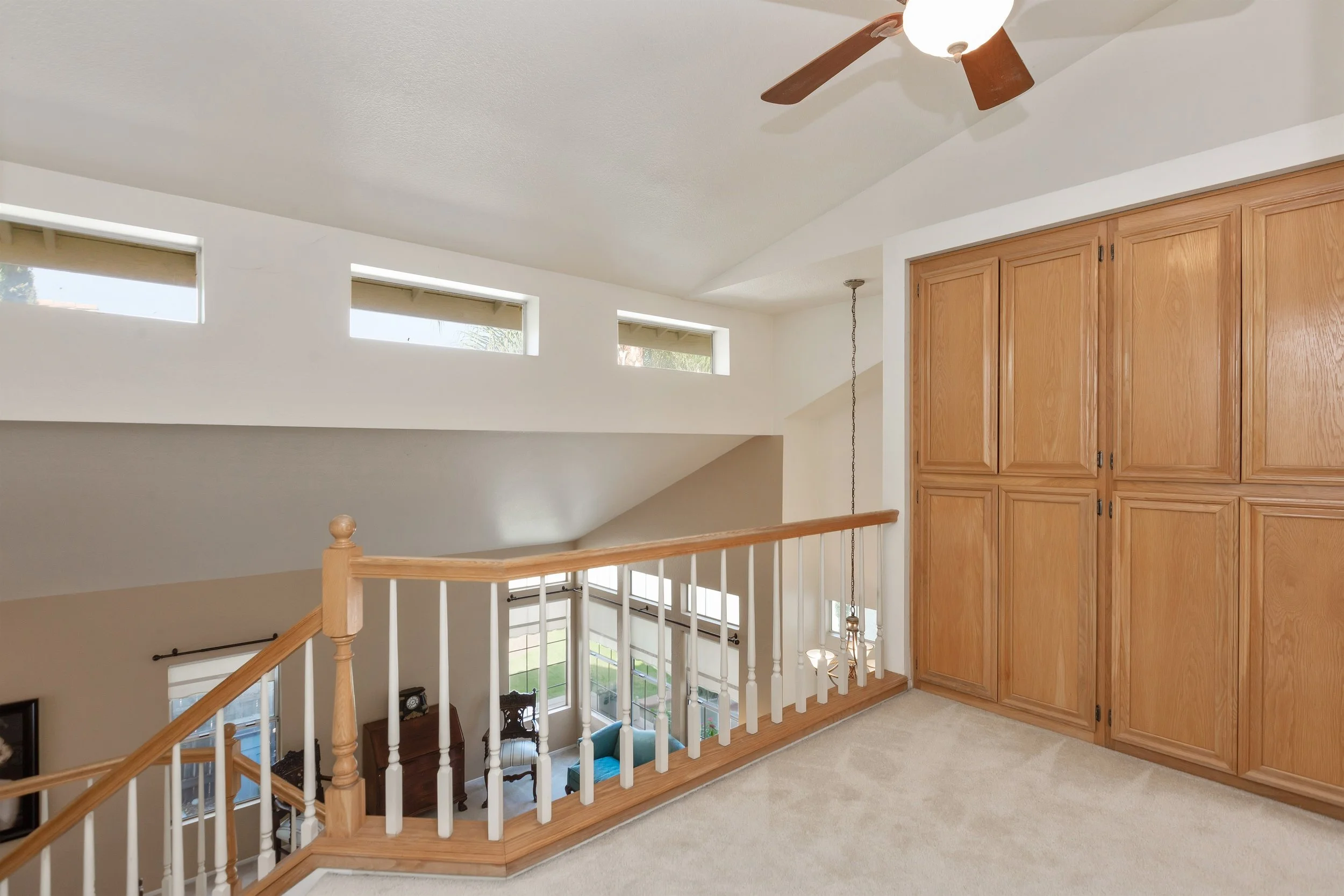 030_Upper Level .jpg