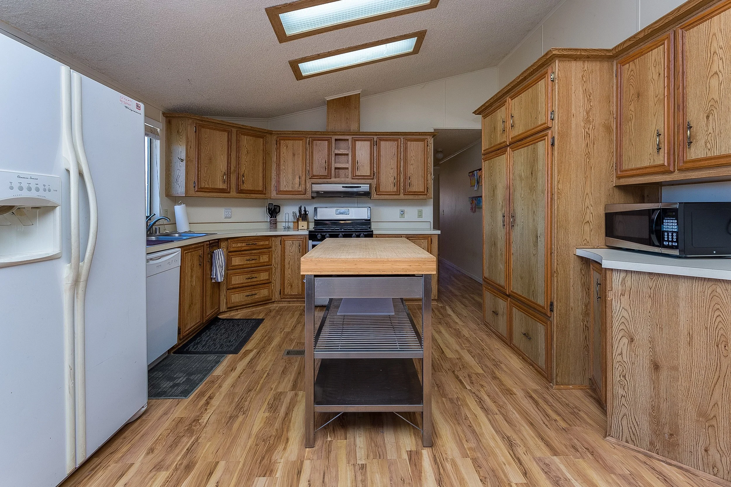 018_Kitchen .jpg