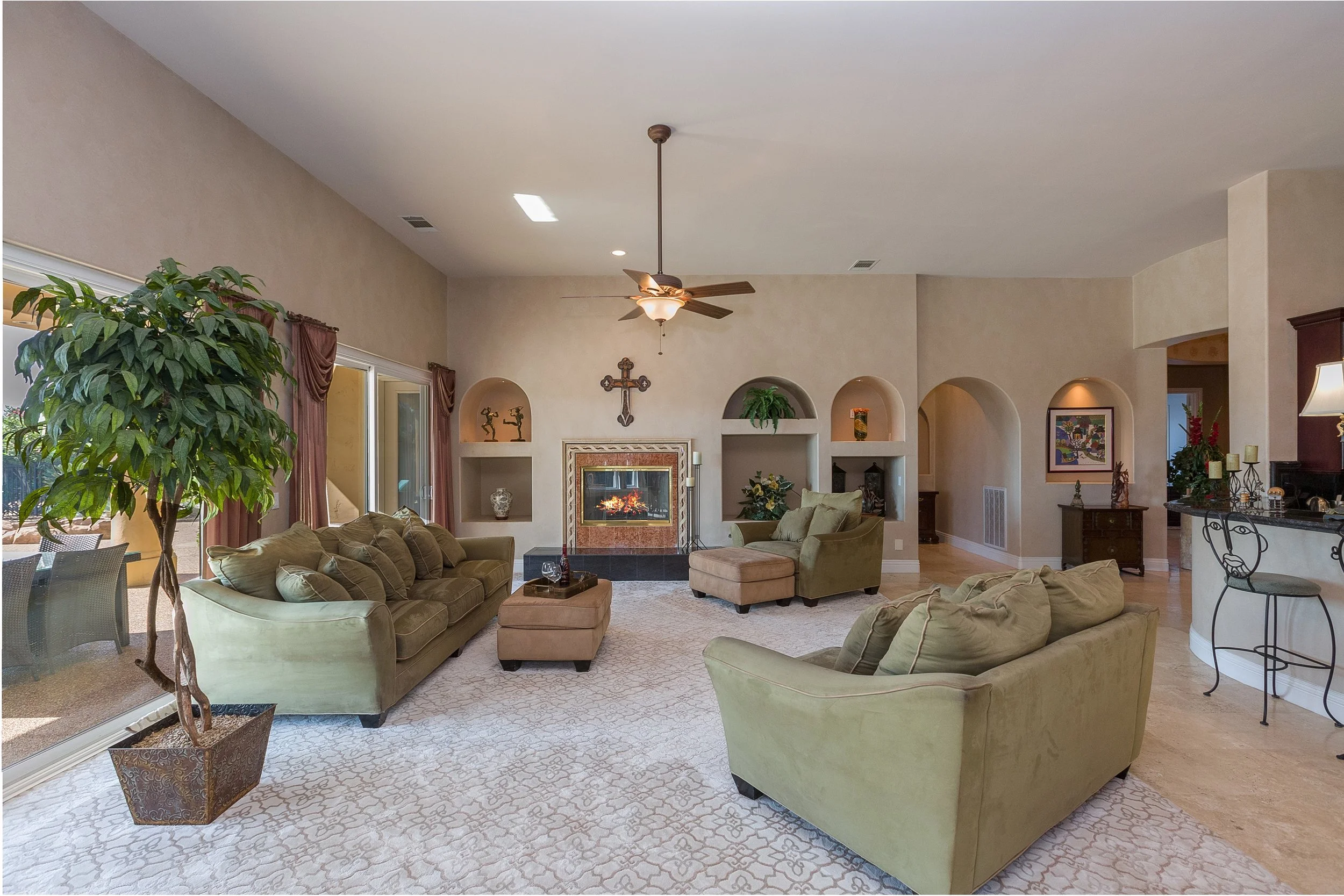 029_Living Room .jpg