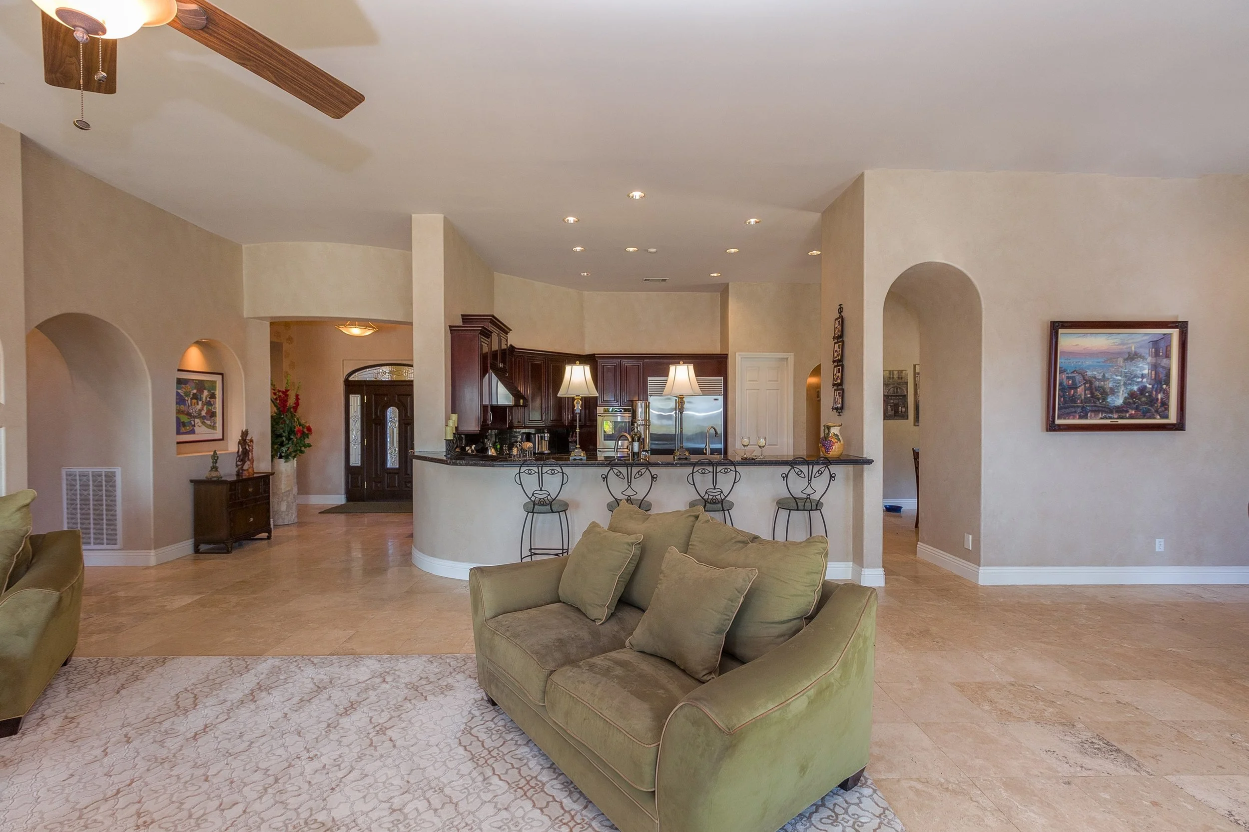 032_Living Room .jpg
