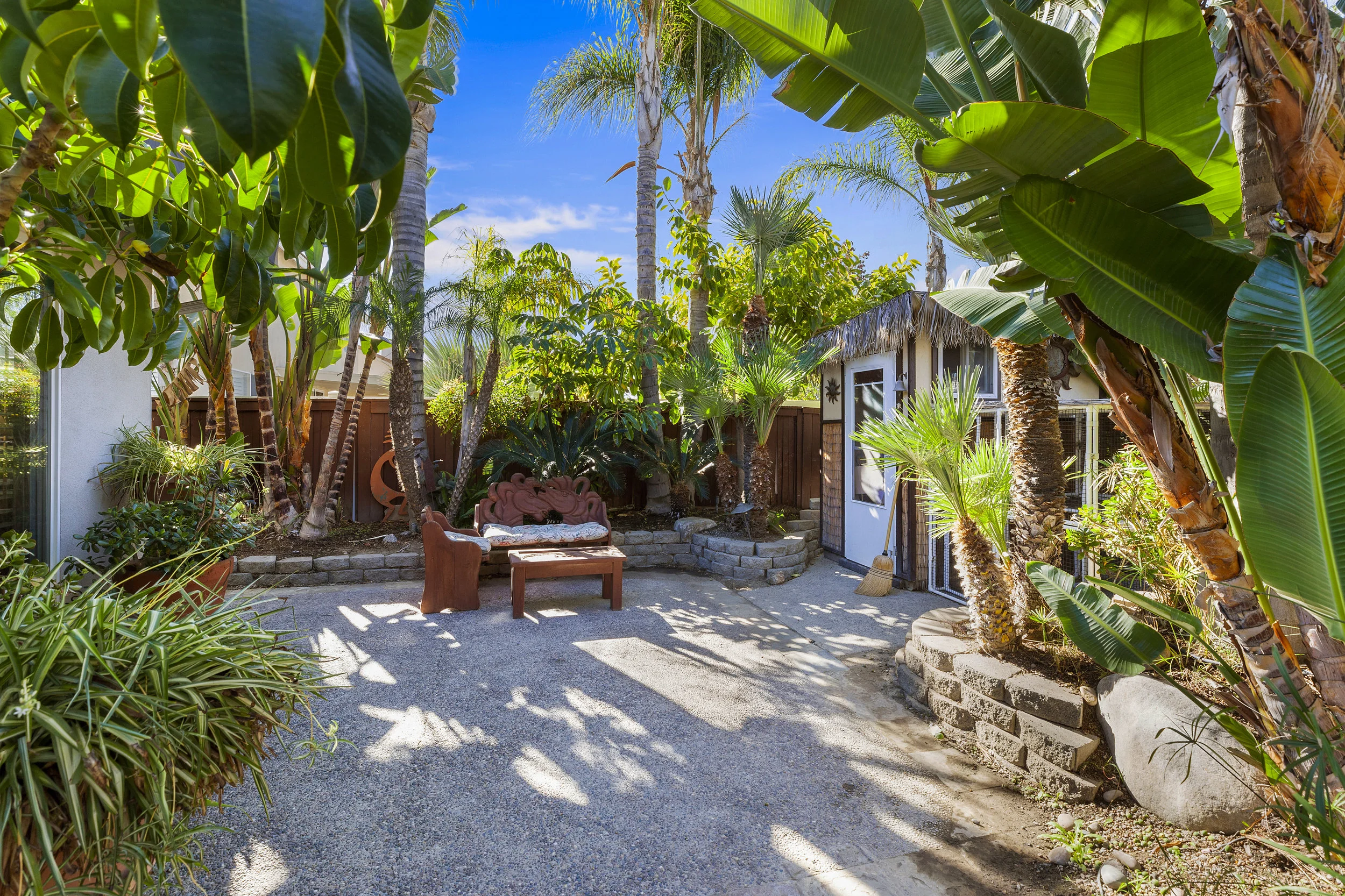 024_Backyard.jpg
