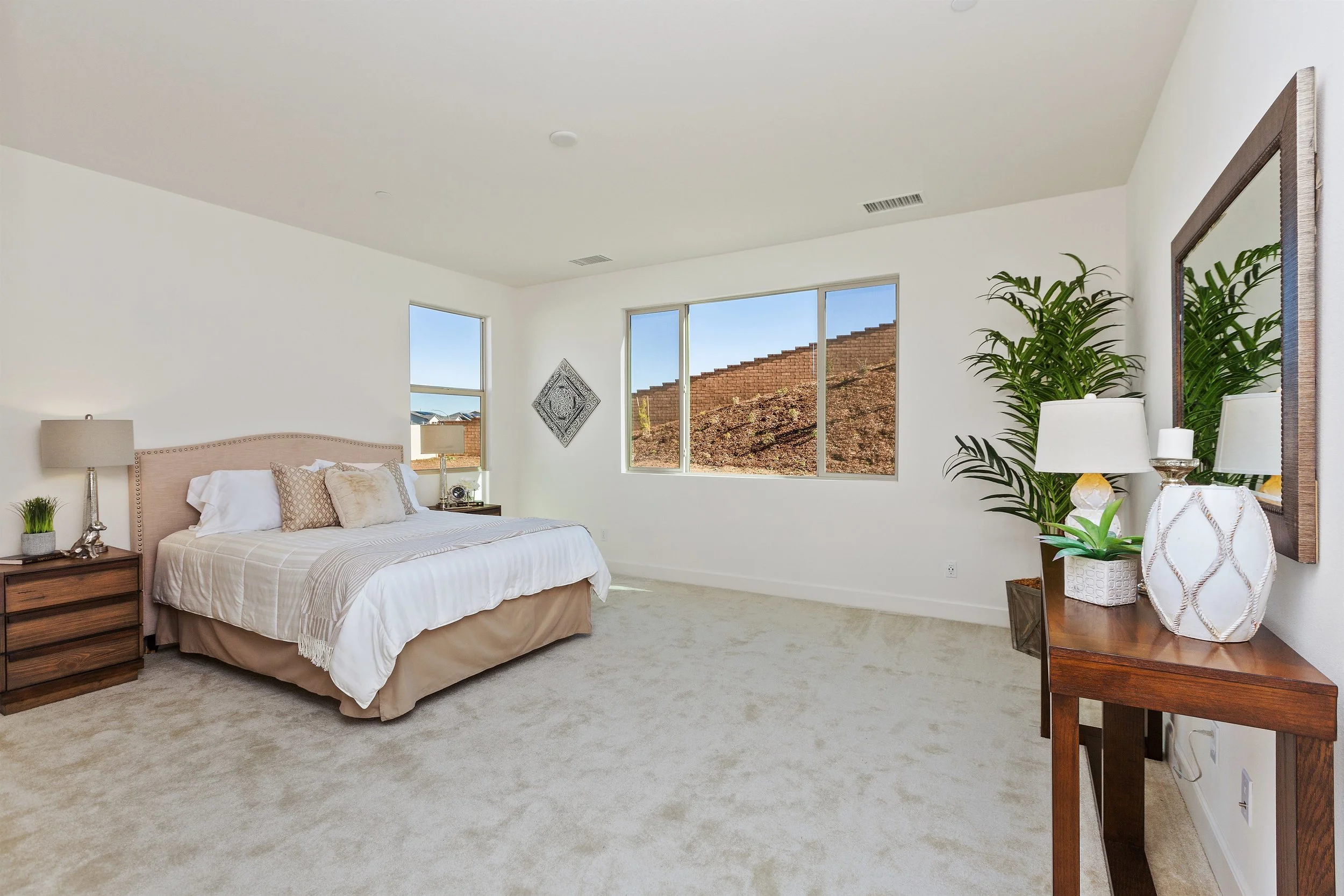 030_Master Bedroom.jpg