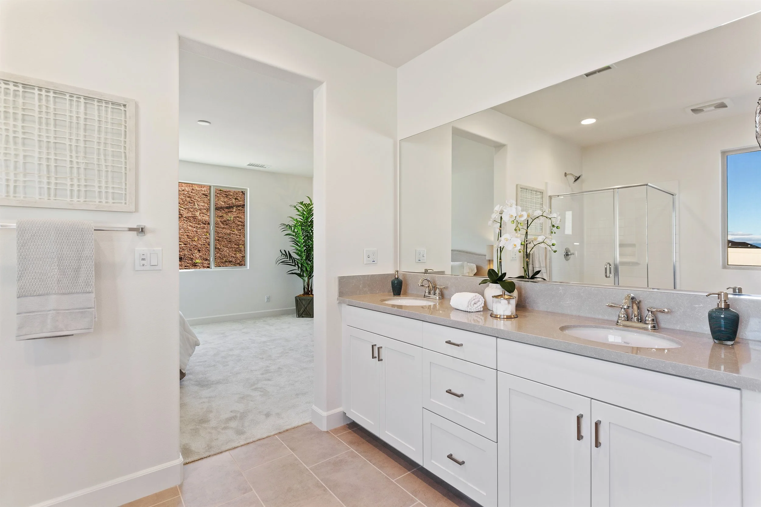 034_Master Bathroom.jpg