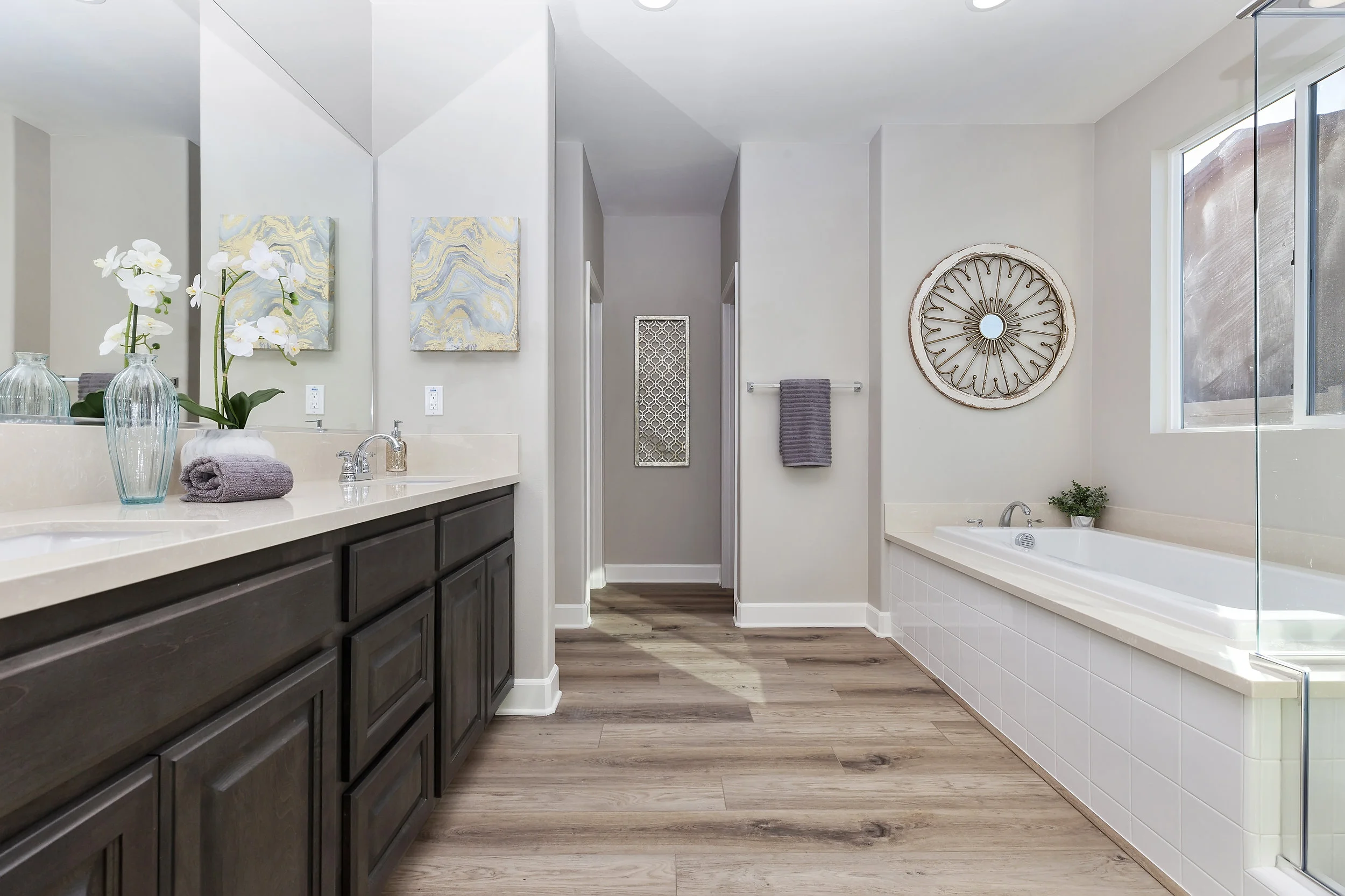 018_Master Bathroom .jpg