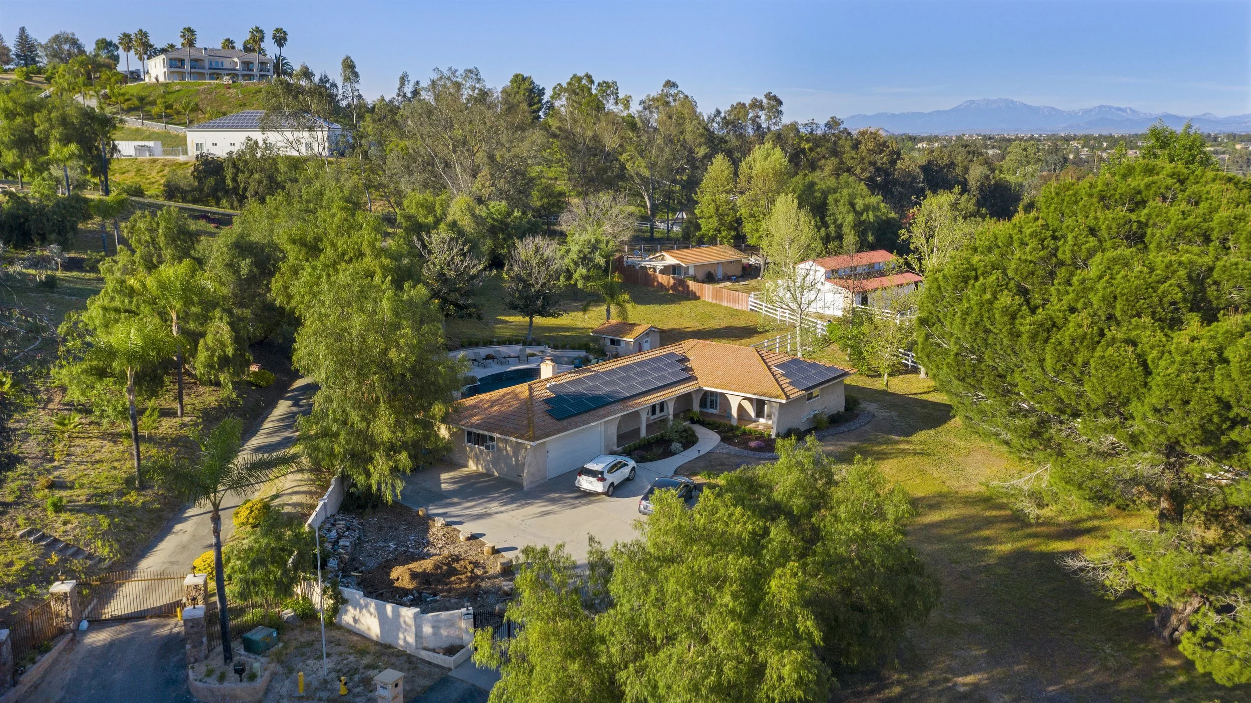 012_Aerial Front View.jpg
