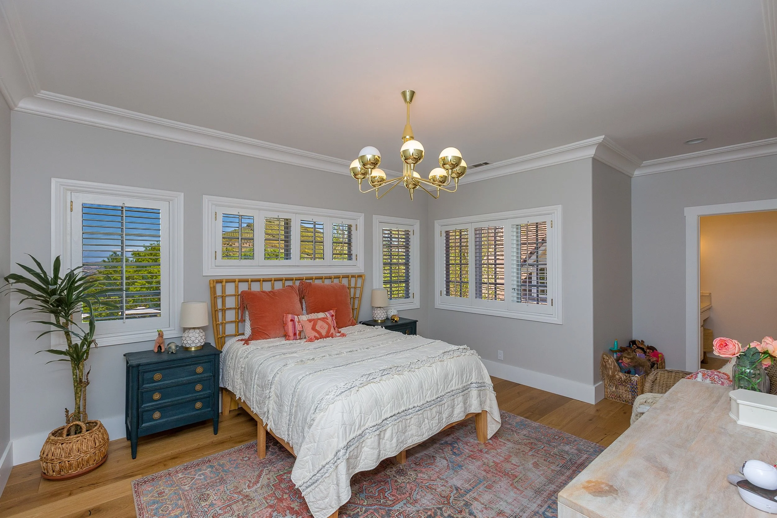 045_Bedroom.jpg