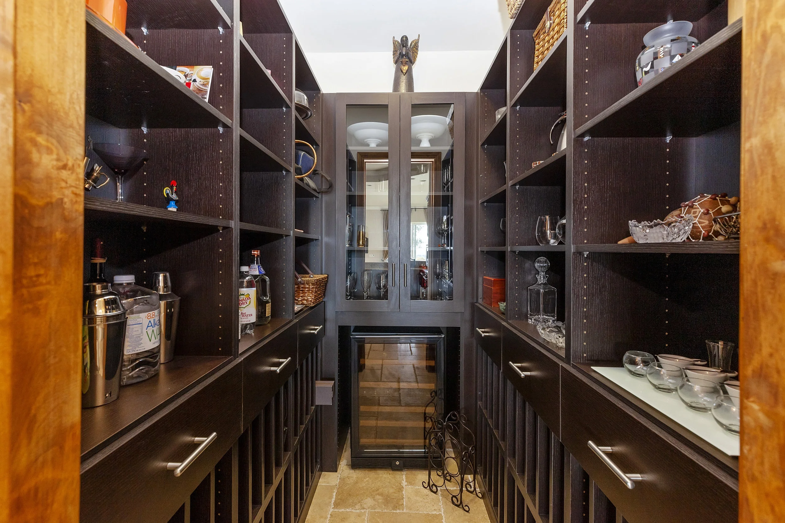 055_Pantry.jpg