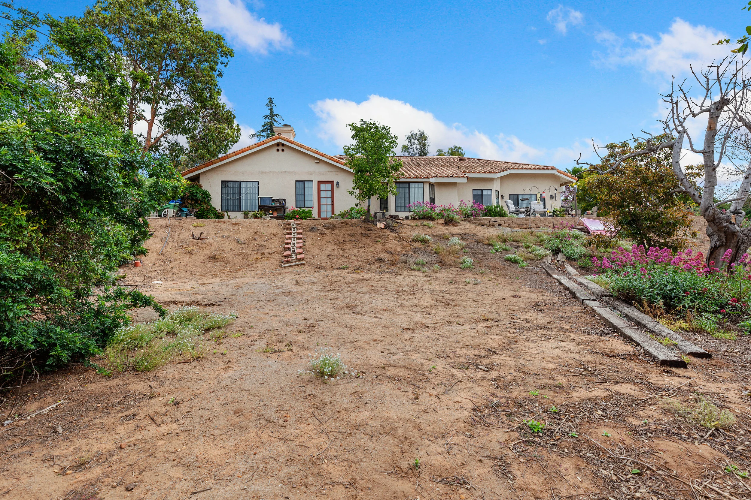 029_Back of House .jpg