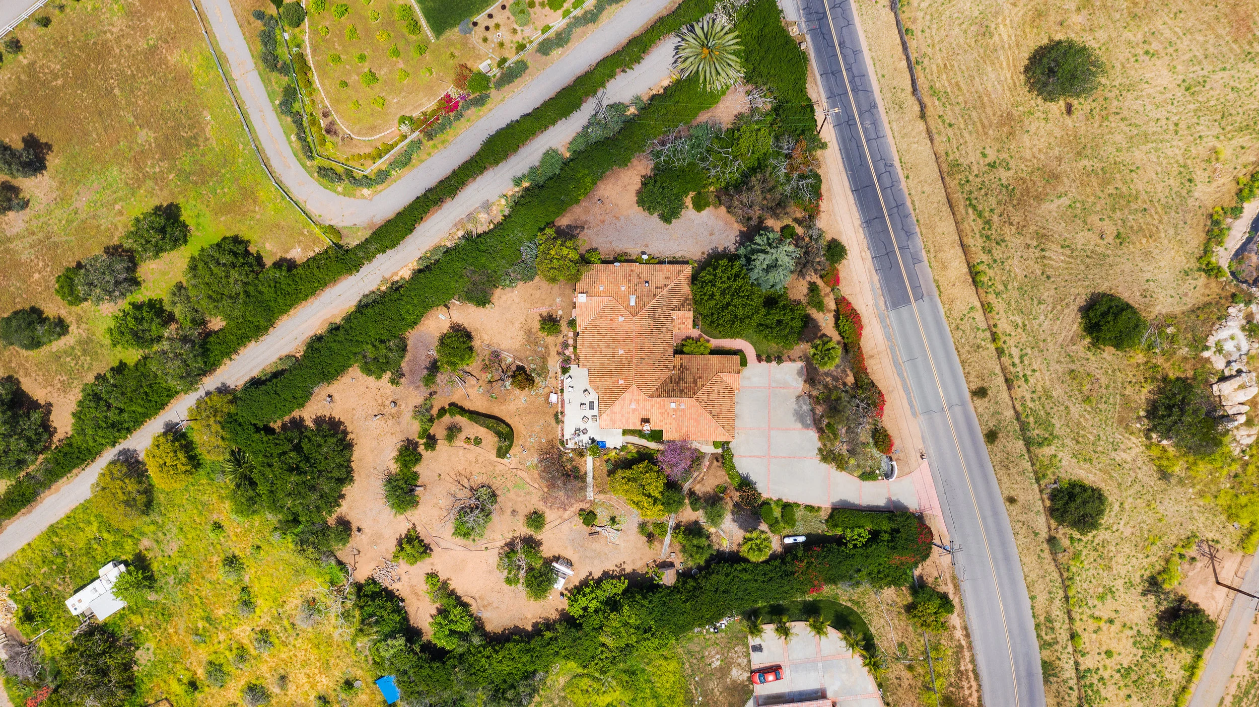 037_Aerial Property View.jpg