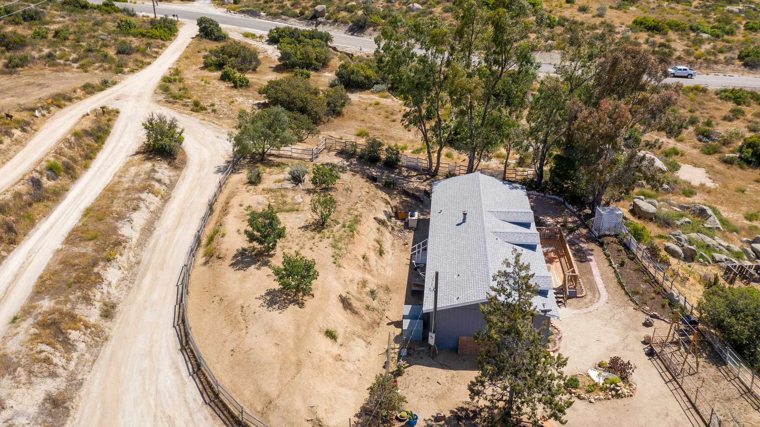 044_Aerial Top View.jpg