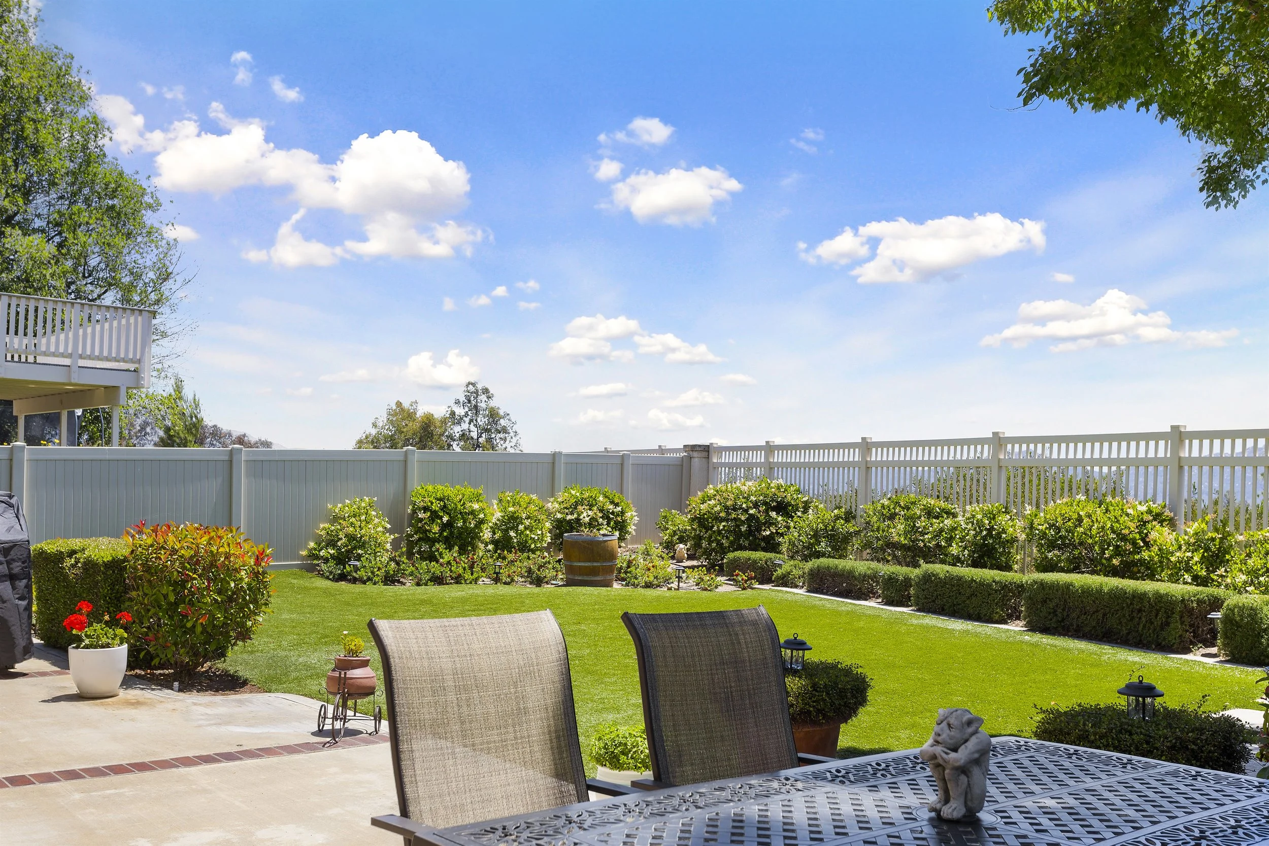 031_Backyard.jpg