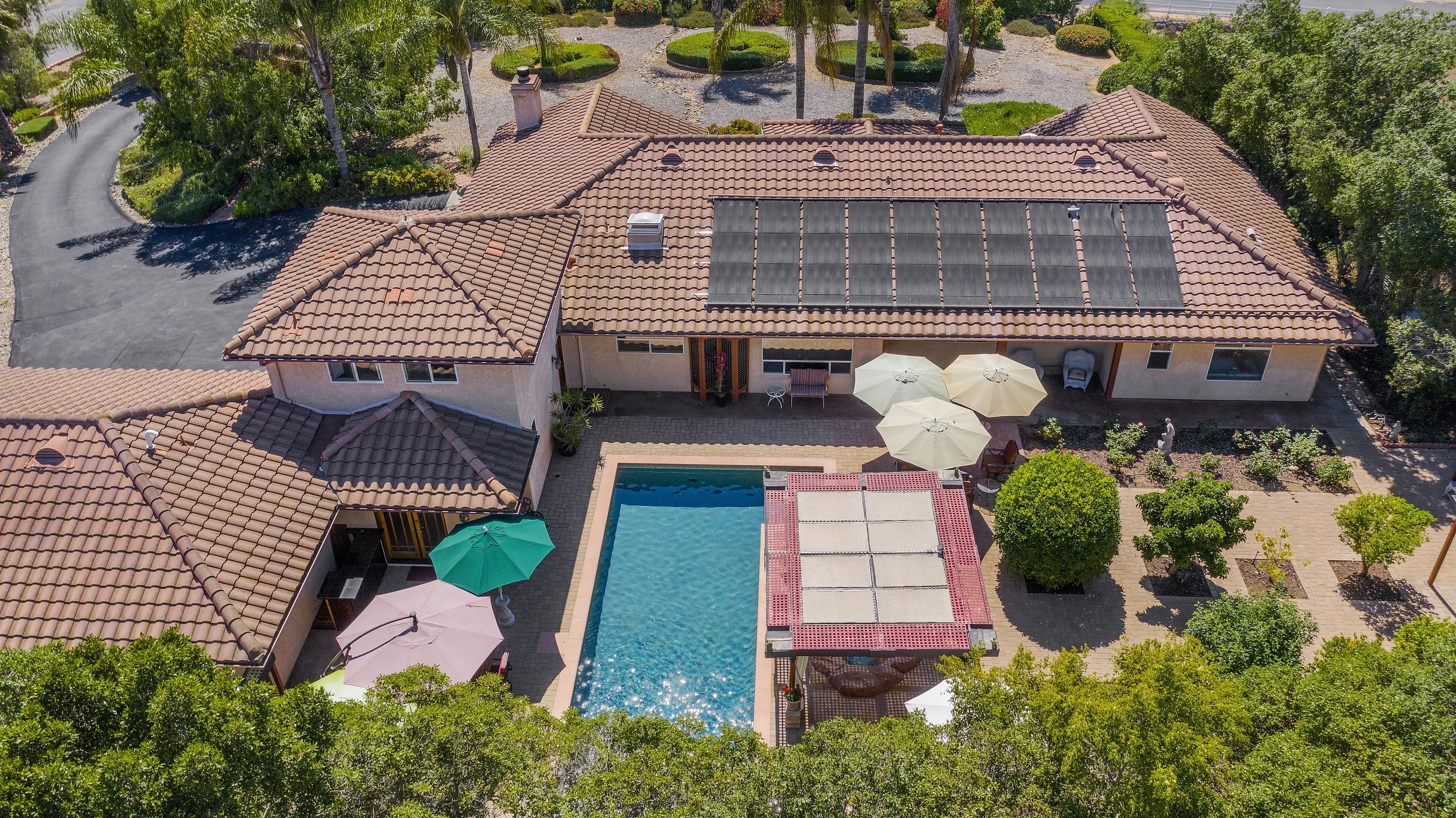 061_Aerial Pool.jpg