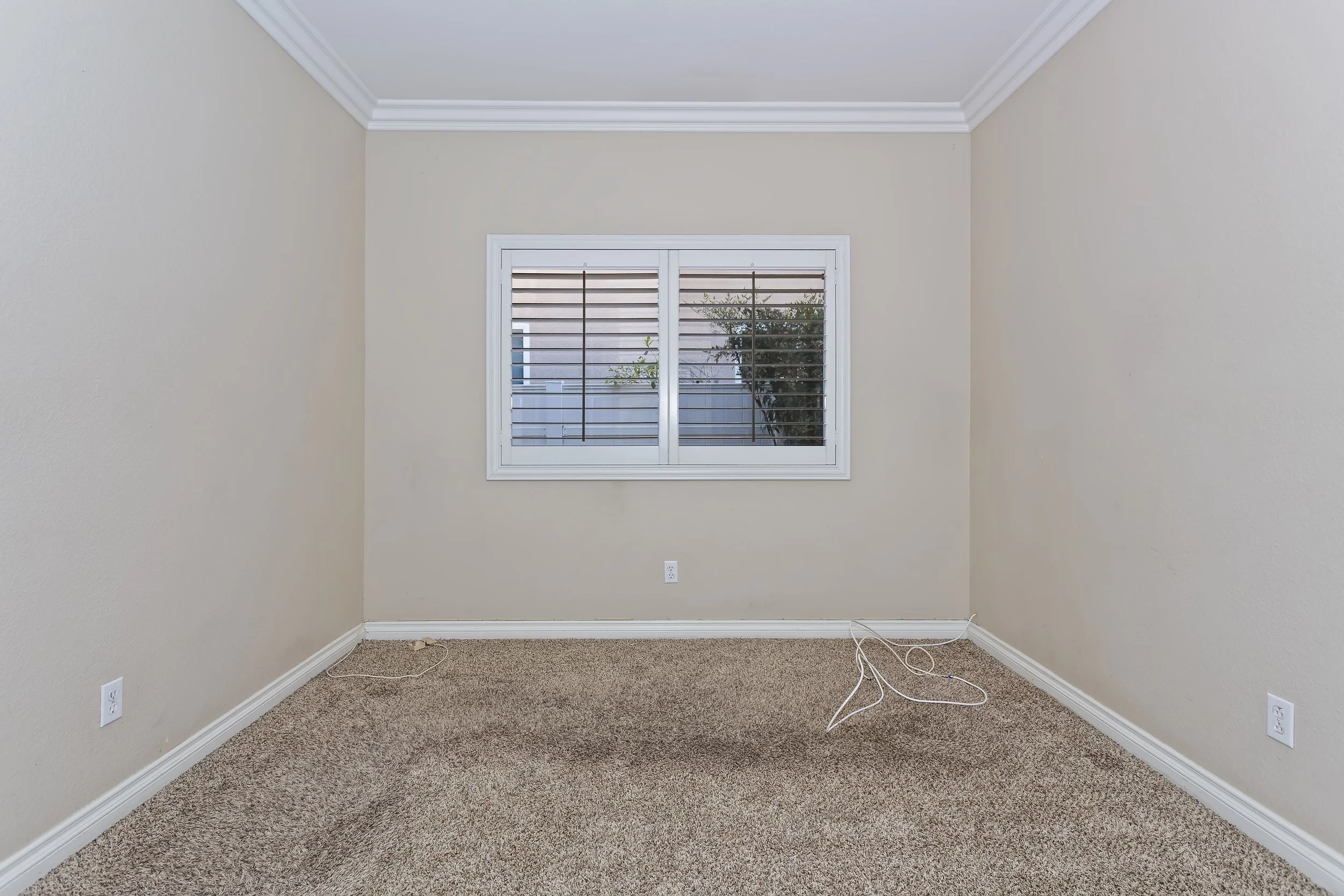 022_Bedroom.jpg