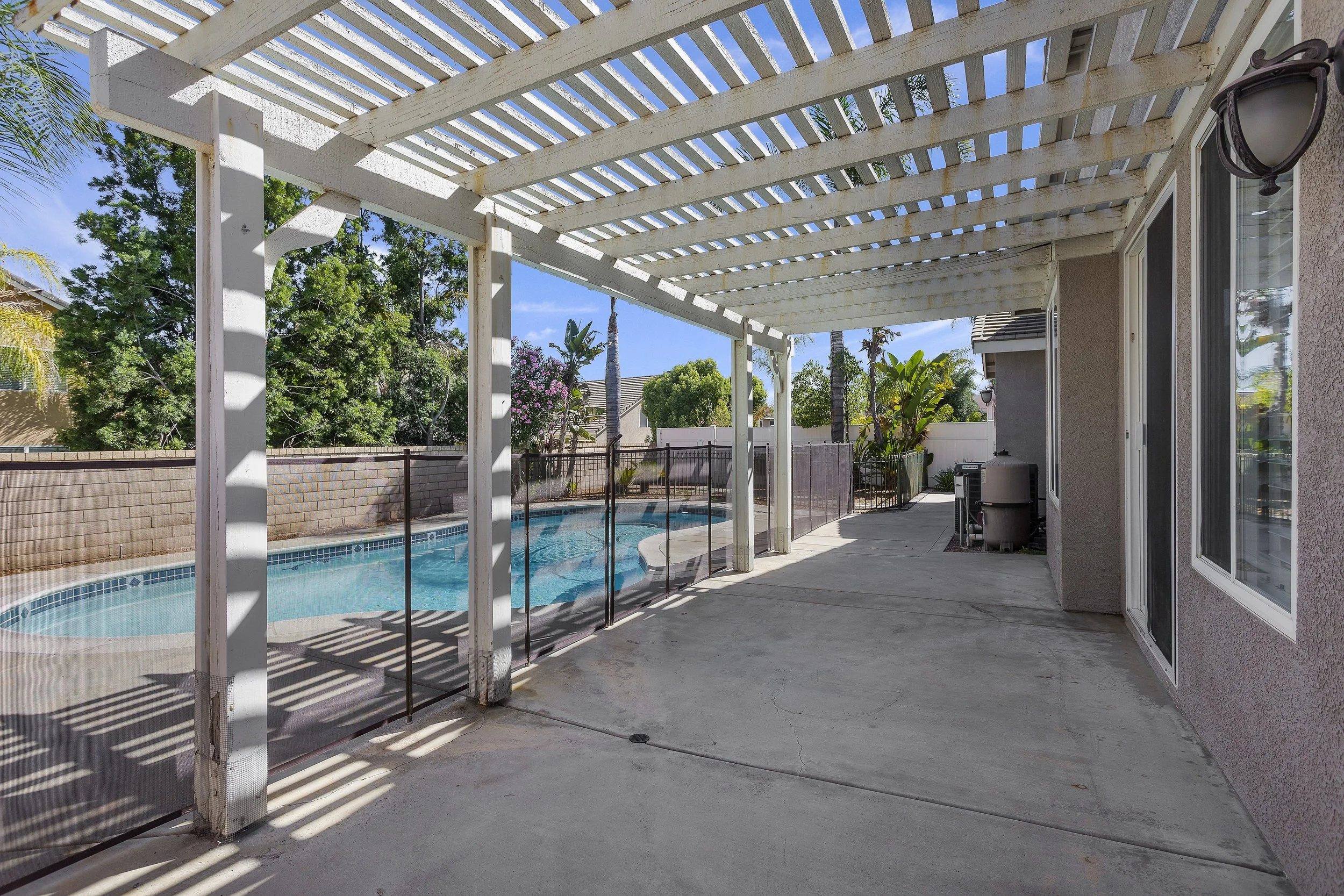 030_Patio.jpg