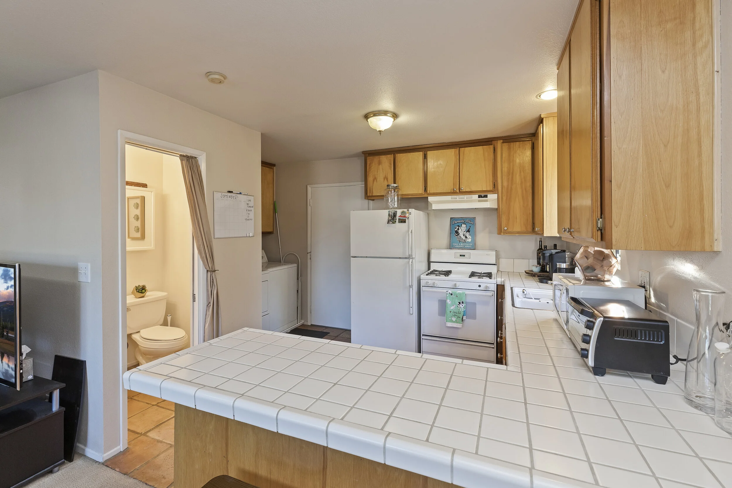 030_Guest House 2 Kitchen.jpg