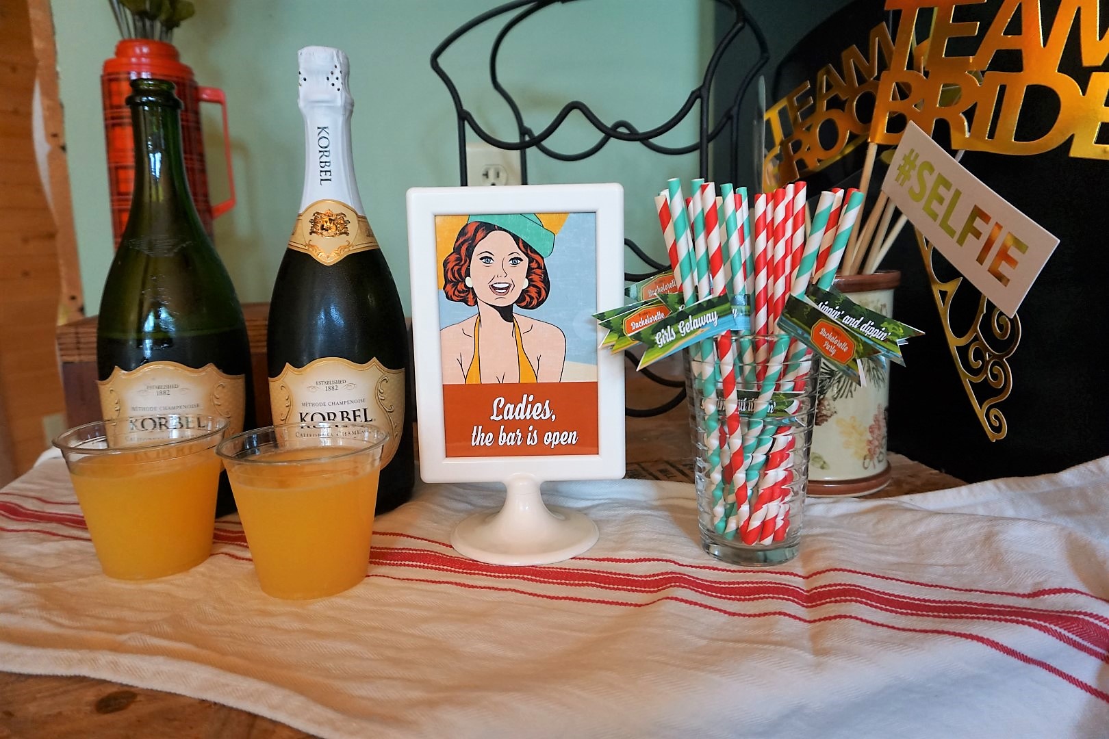 Sippin' &amp; Dippin': A Bachelorette Party at the Lake