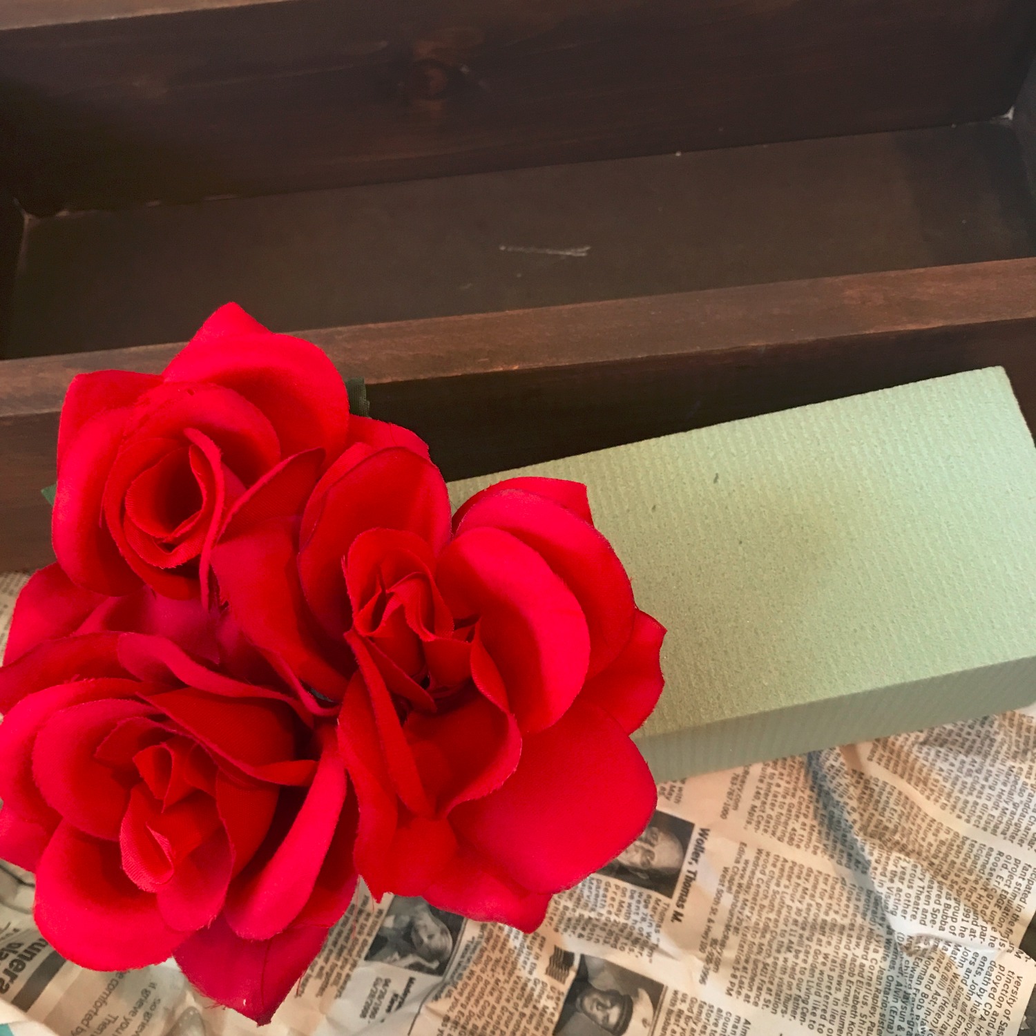 Run for the Roses: DIY Kentucky Derby Centerpiece — Legally Crafty Blog