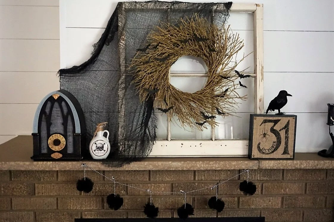 A Wickedly Awesome DIY Halloween Mantel