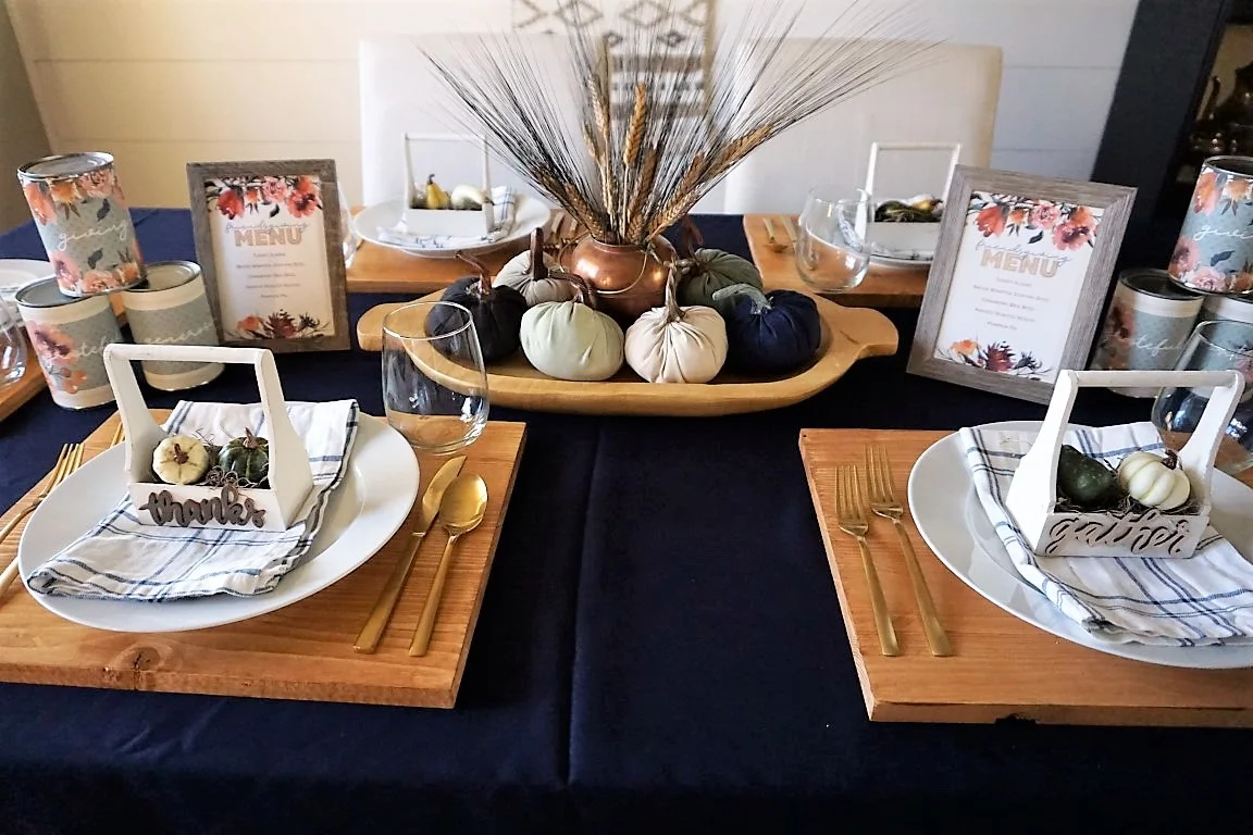 Friendsgiving place setting. 