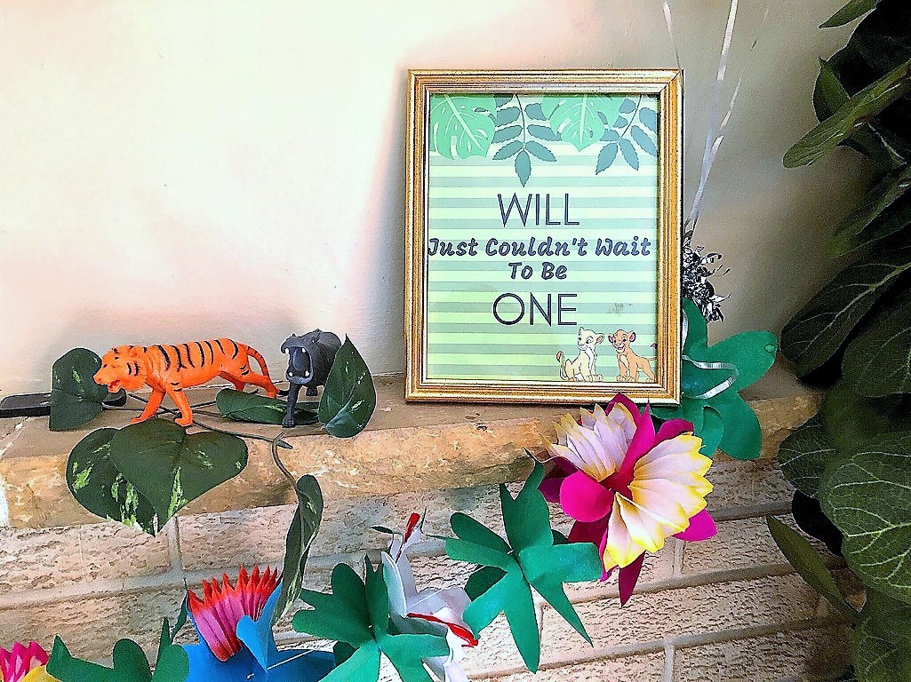 Free Lion King party printable