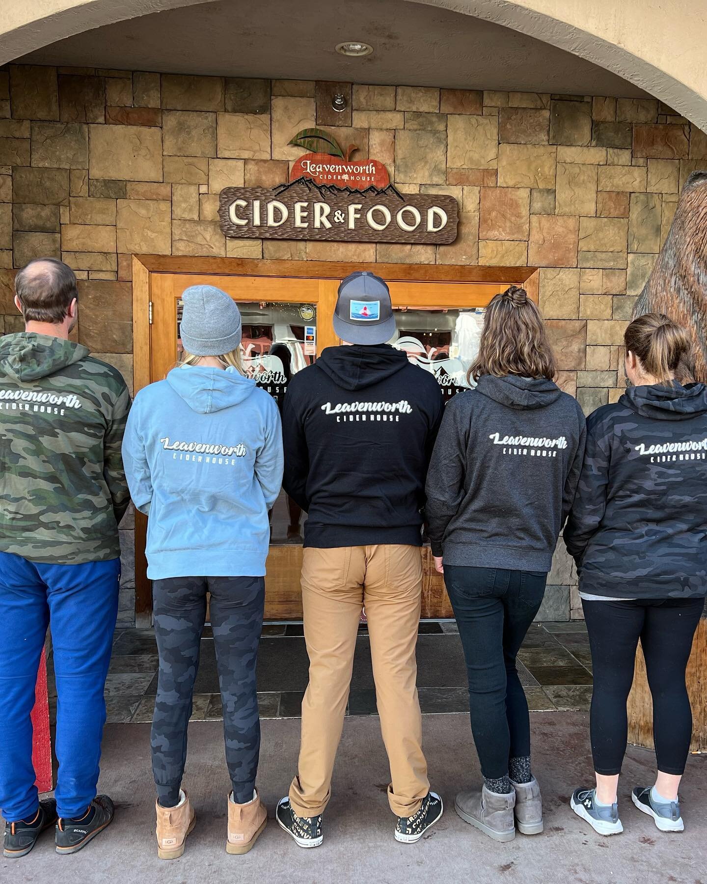 New Leavenworth Cider House Swag is in! 
.
.
#sweatshirts #leavenworth #hoodie #awesomecrew #cider #pretzels #swag #greencamo #blackcamo #heatheredgray