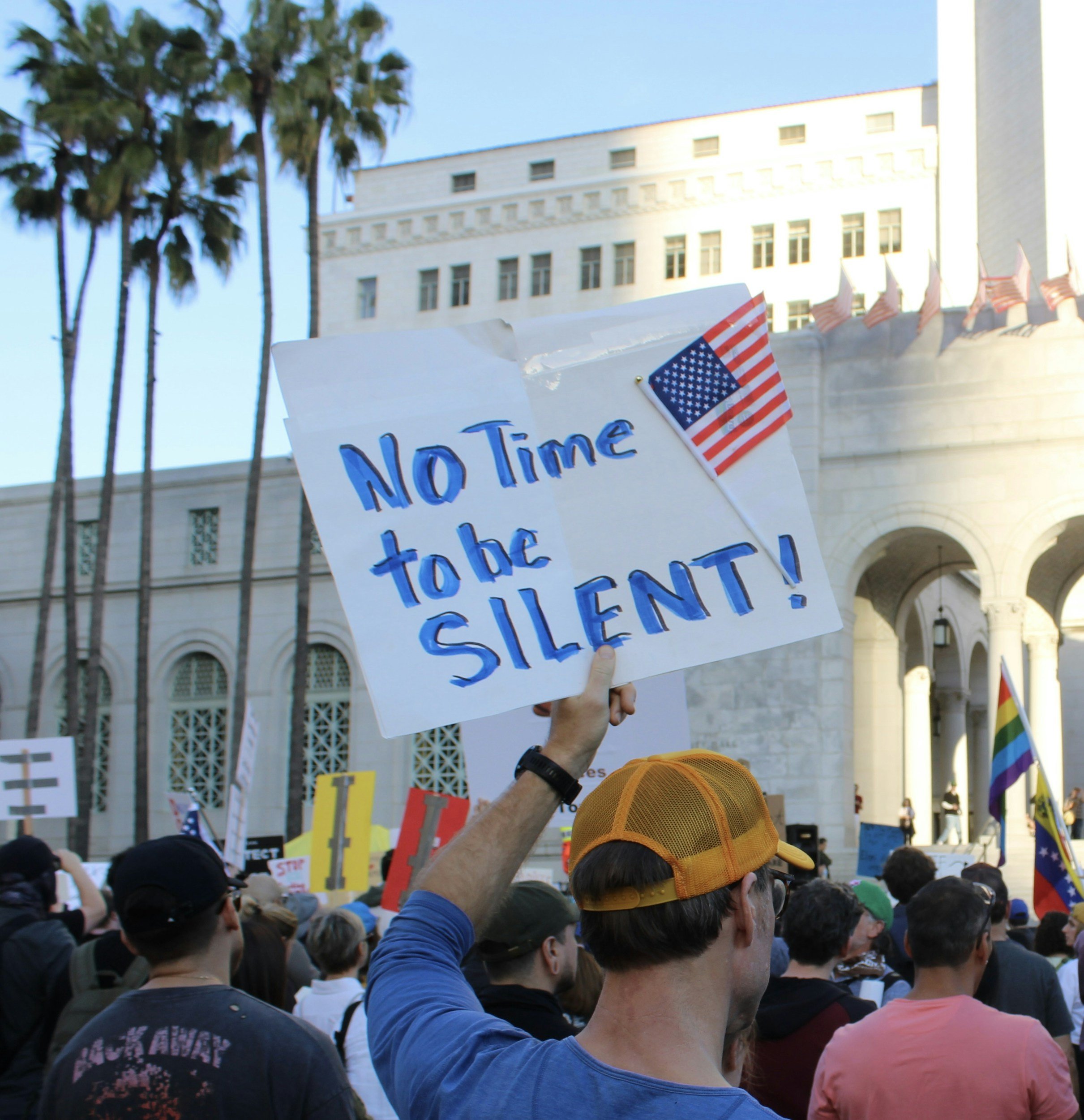 Stand With Our Immigrant Neighbors.