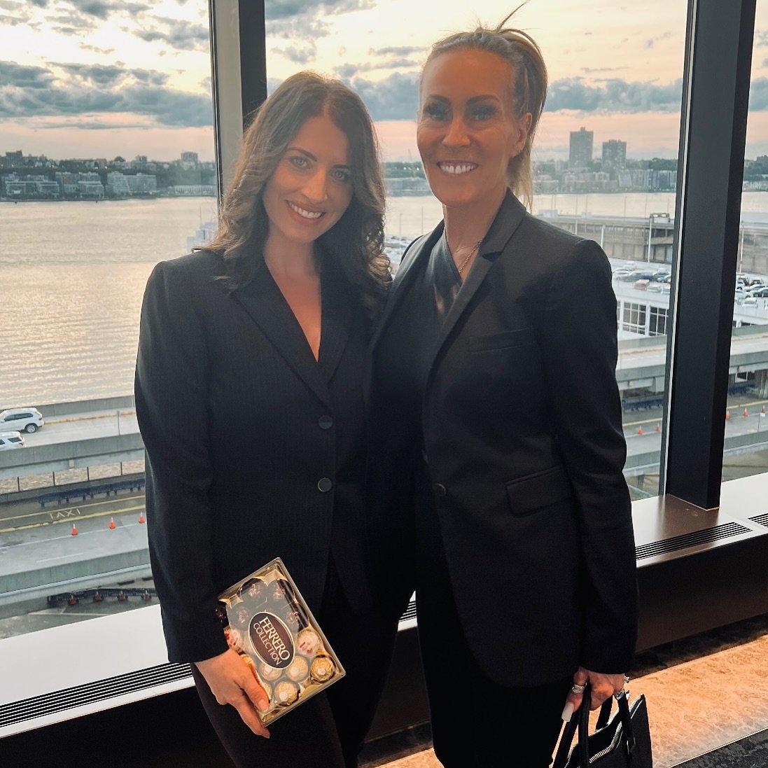 lovely evening celebrating italy&hellip;
@theglasshouse.nyc #italy #italianconsulateofnyc #lamborghini #ducati #eataly #events #manhattan #newyork #friends #famiglia xx @vivi_lamborghini @dillon.newell @lamborghinimanhattan @eatalynewyorkcity @lambor