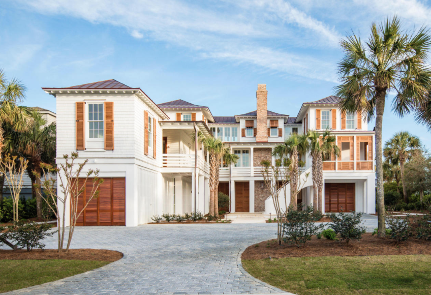 Gas Lanterns in the Lowcountry - Charleston Home + Design Magazine