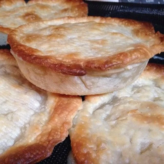 round tray pot pie.jpg