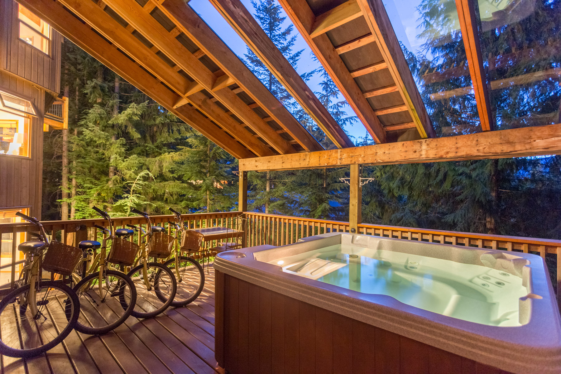 Aurora Lodge - Hot-tub