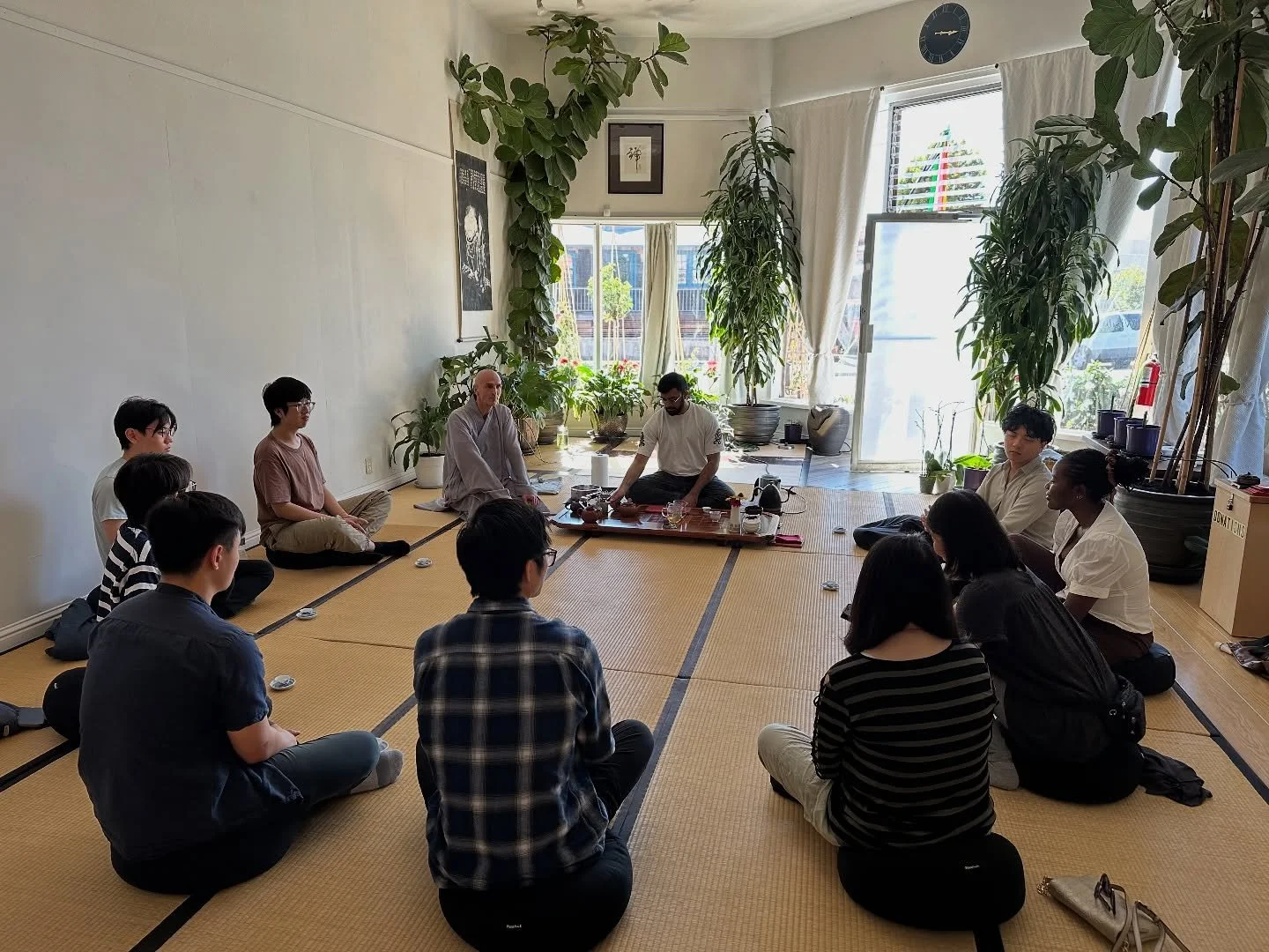 September 7, 2025, Tea Chan
We tried seven distinctively flavorful, complex teas that took us through a wide landscape of aromatic notes, mouthfeel, and cha qi.
Don’t miss the chance to taste our brand new premium teas this Sunday, Sept. 21,