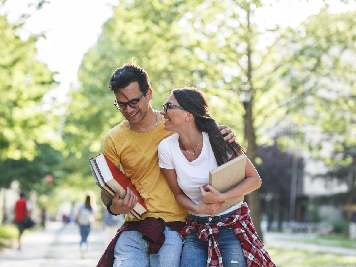Is it a Red Flag? What to Watch for in a New Relationship