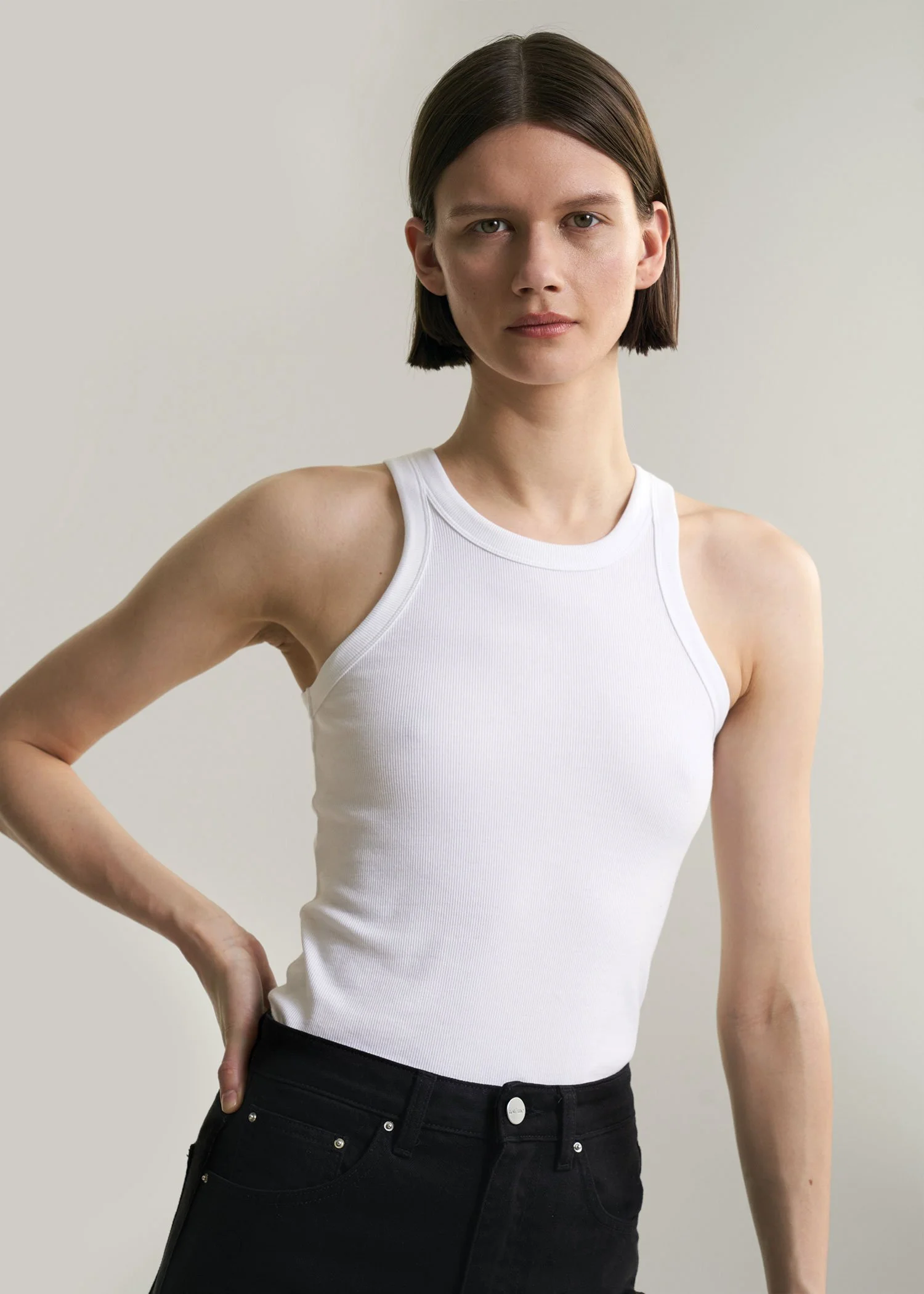 toteme_pf19_espera_rib_tank_white_detail-2.jpg