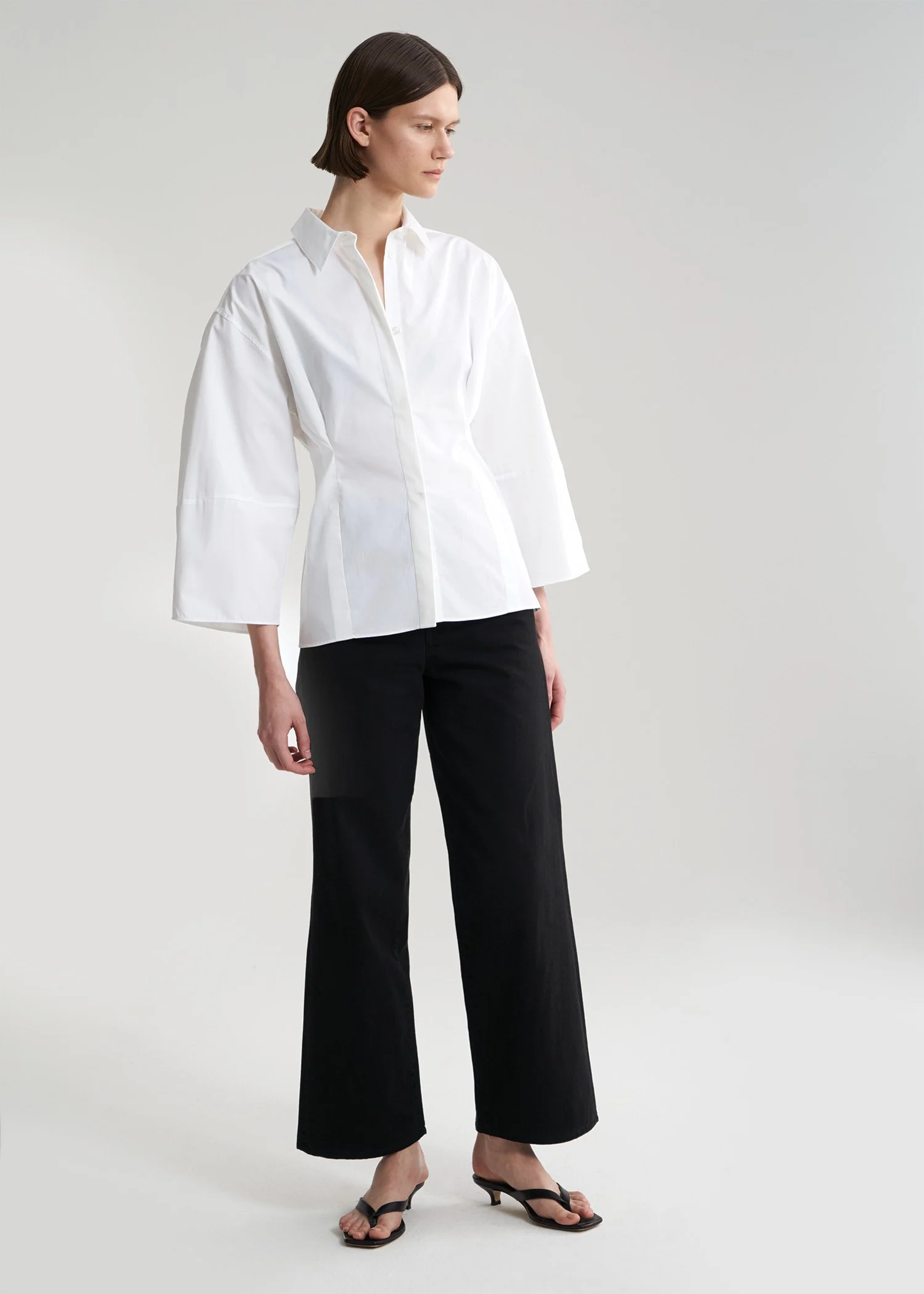 toteme_pf19_bibione_white_front.jpg