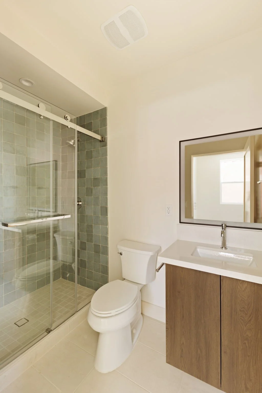 13- 46-web-or-mls-738-n-vendome-st.jpg