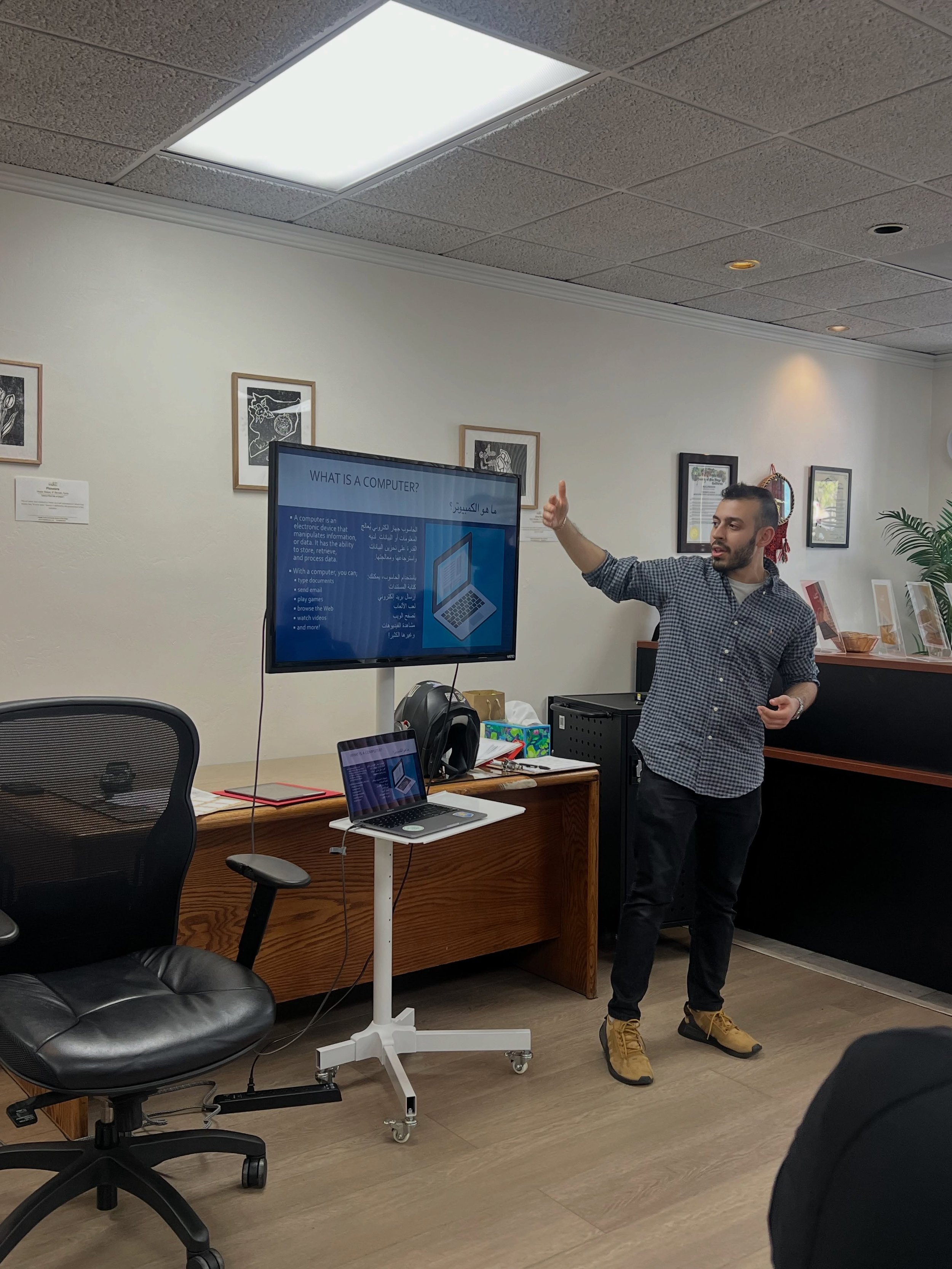 As part of our economic empowerment work, we run a Digital literacy class to empower our community! Majdal Staff member Khaled leads the 15-person class where students go over basic computer skills plus learn how to use programs such as google docs, 