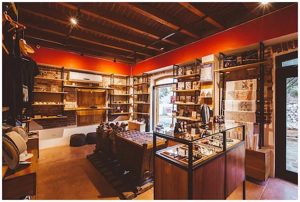 museum-gift-shop.jpg