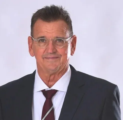 GLADIATORS TRIER ANNOUNCES COACH DON BECK